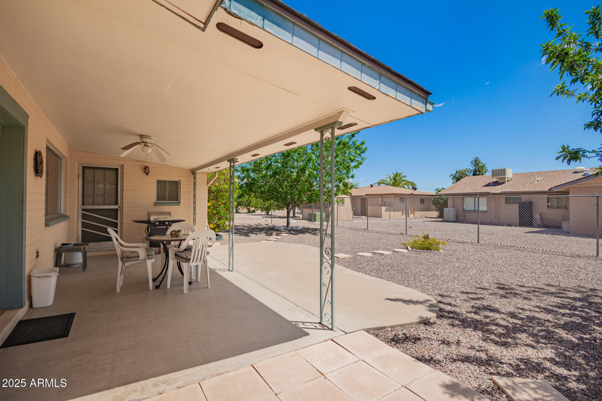 6337 E EVERGREEN Street