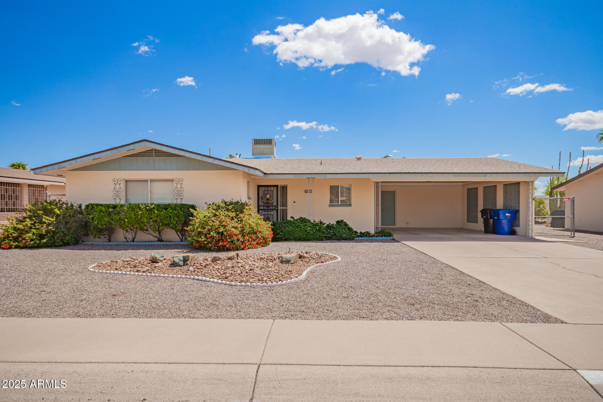 6337 E EVERGREEN Street