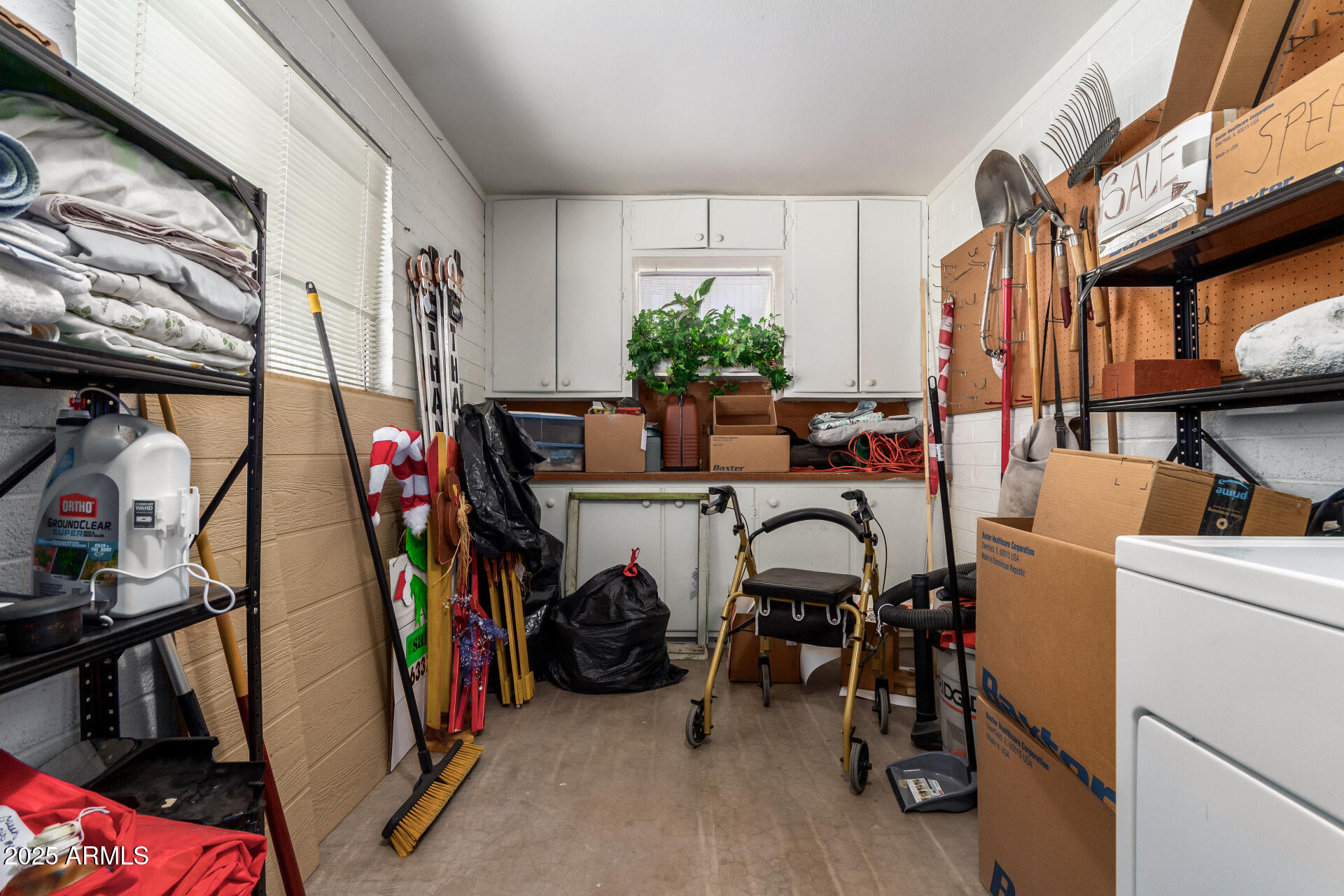 6337 E EVERGREEN Street