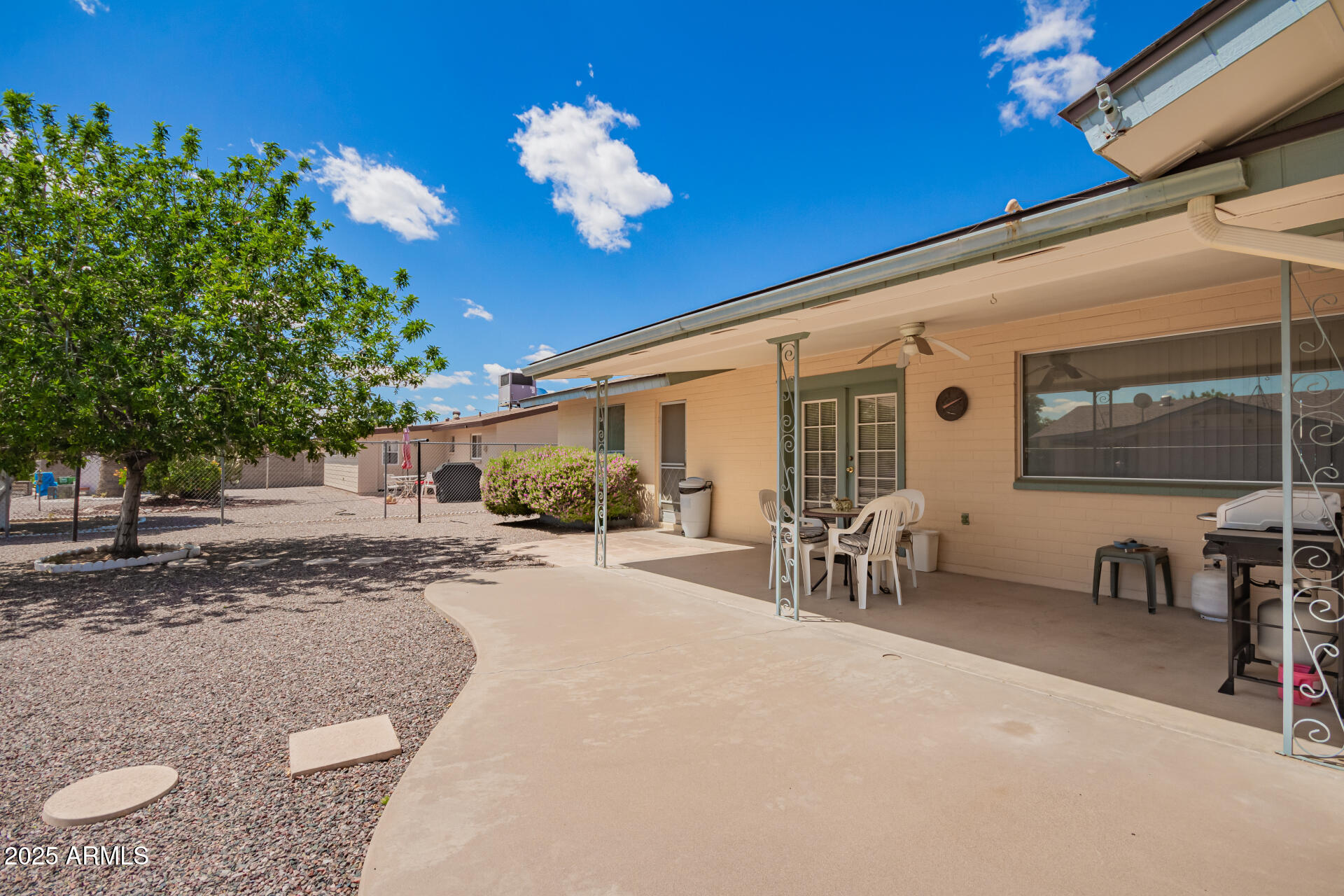 6337 E EVERGREEN Street