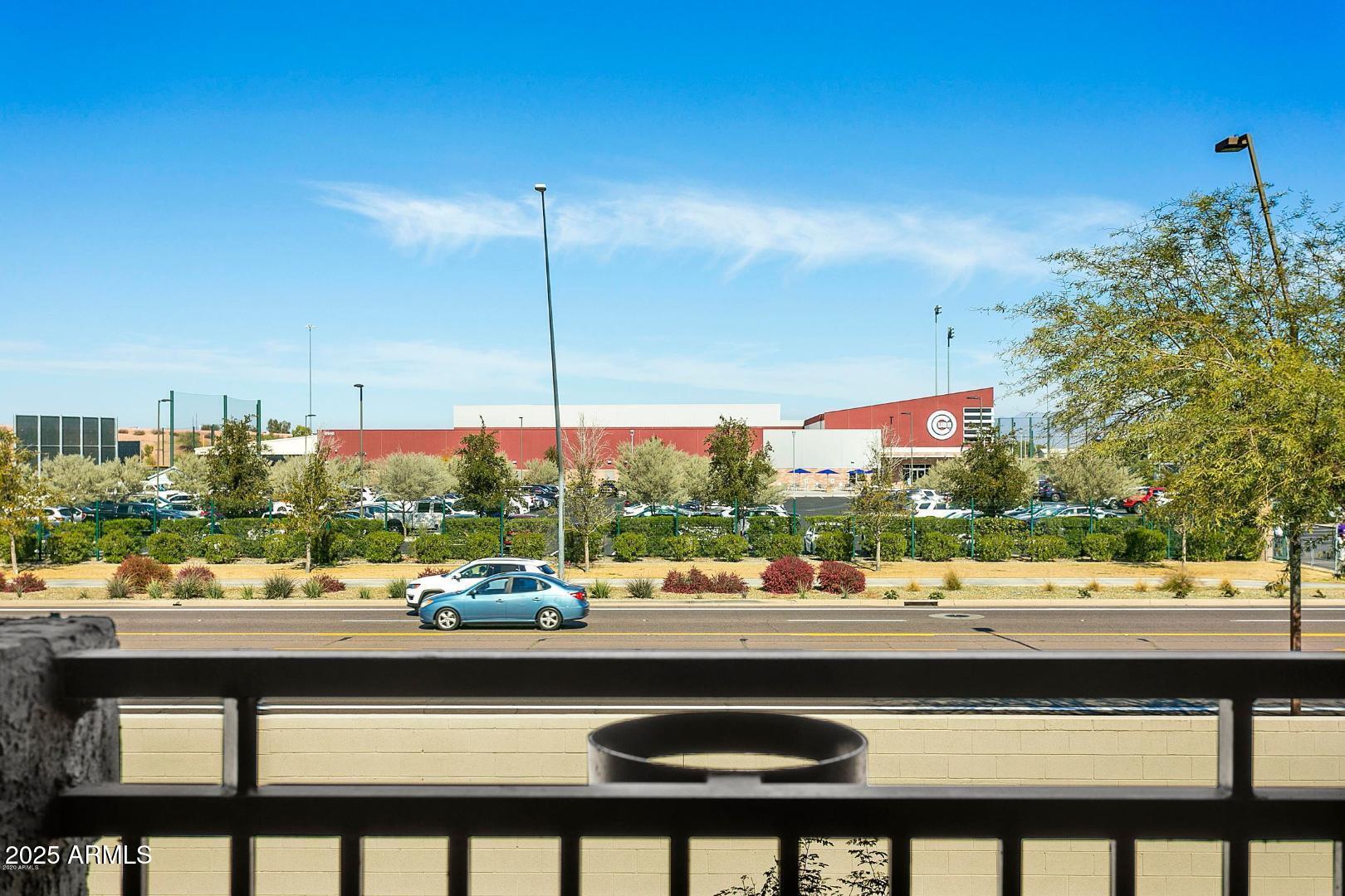 2401 E RIO SALADO Parkway, 1043