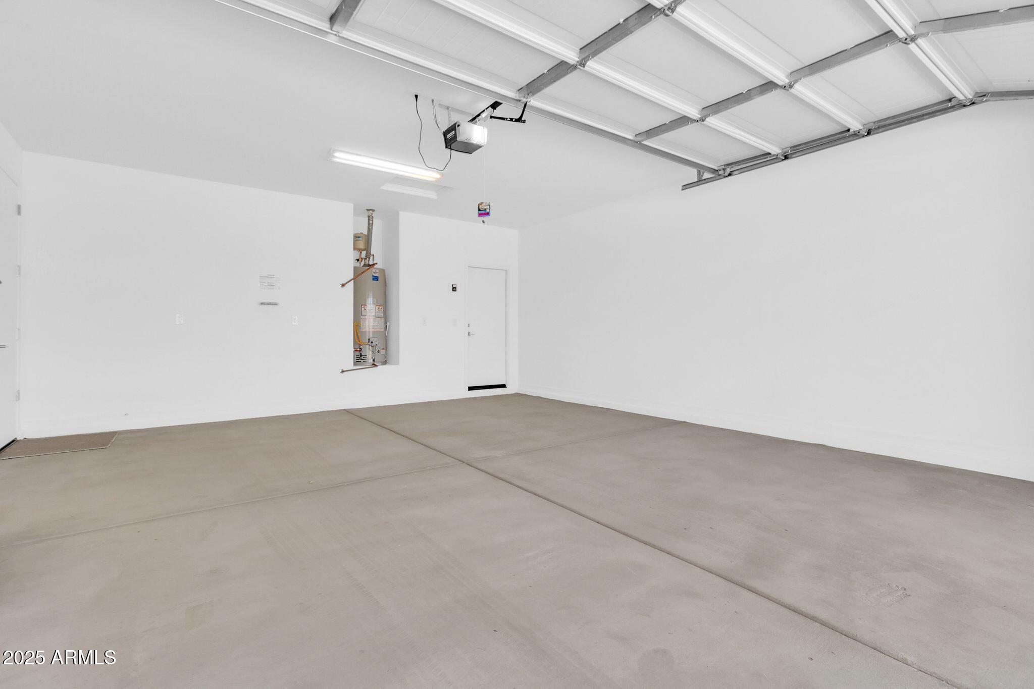 10917 E TIBURON Avenue