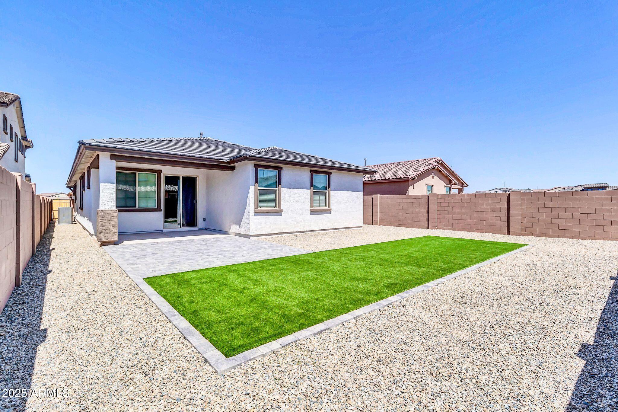 10917 E TIBURON Avenue