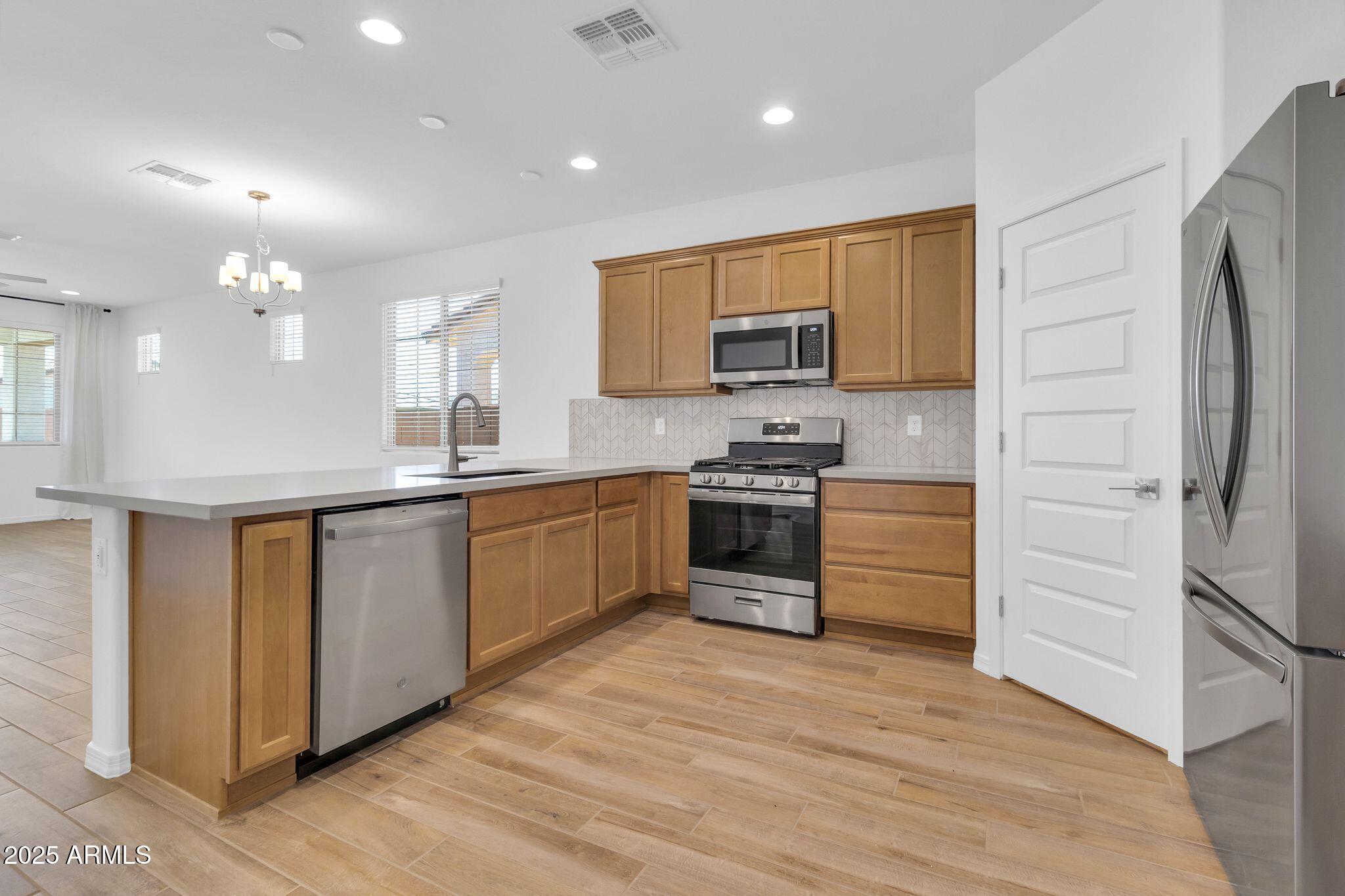 10917 E TIBURON Avenue