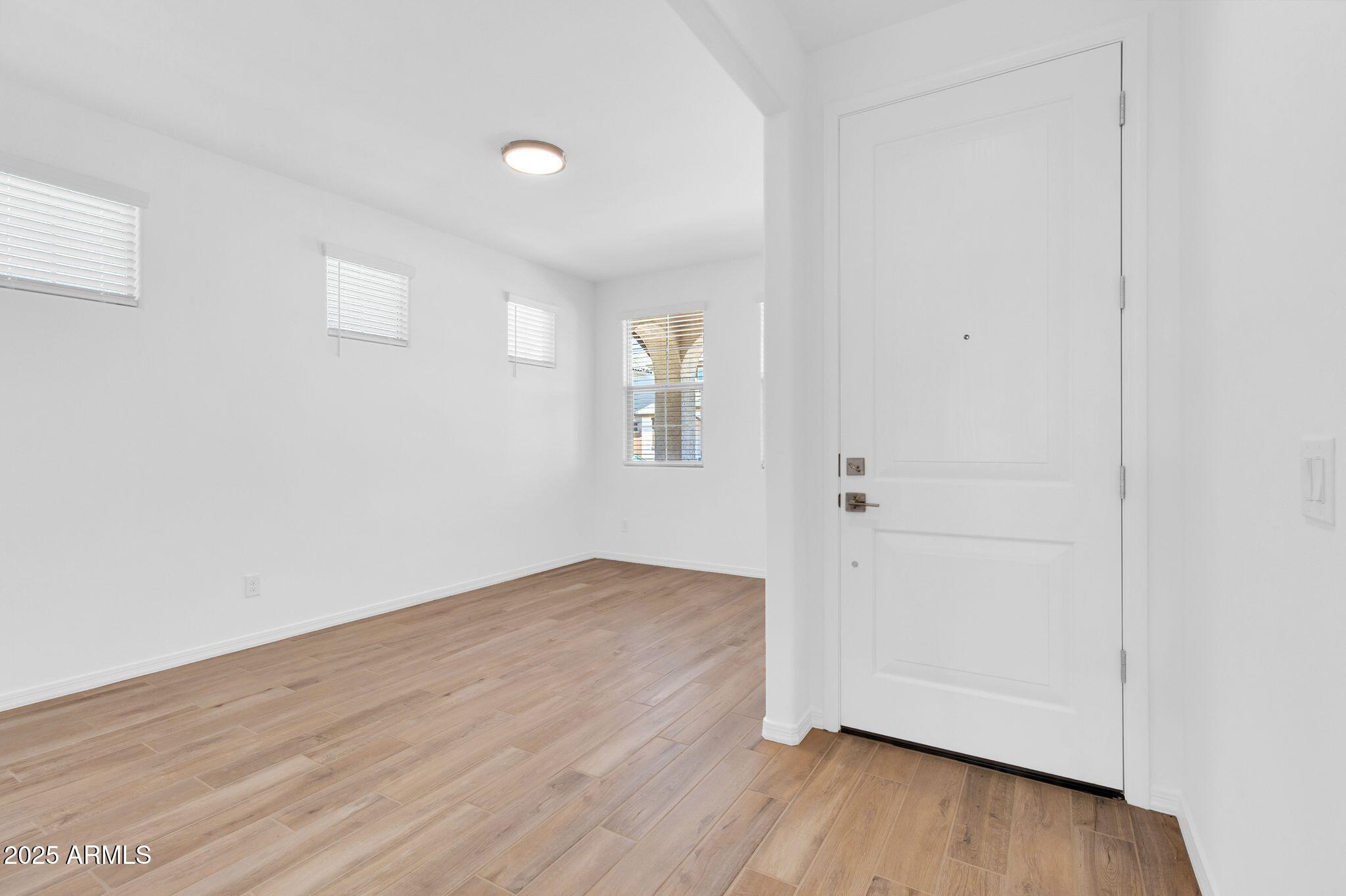 10917 E TIBURON Avenue