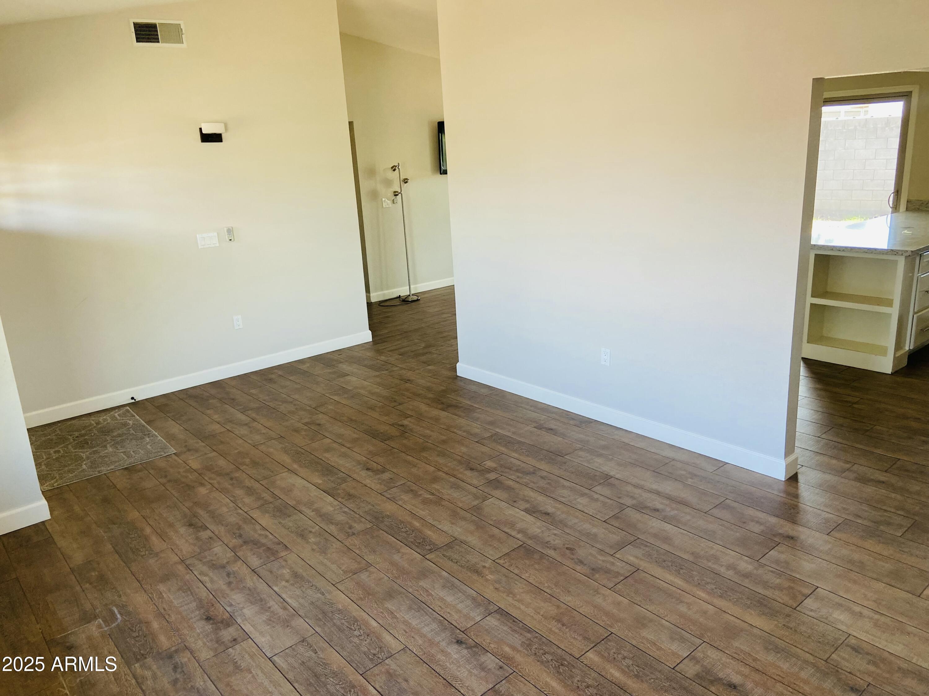 727 W STOTTLER Drive