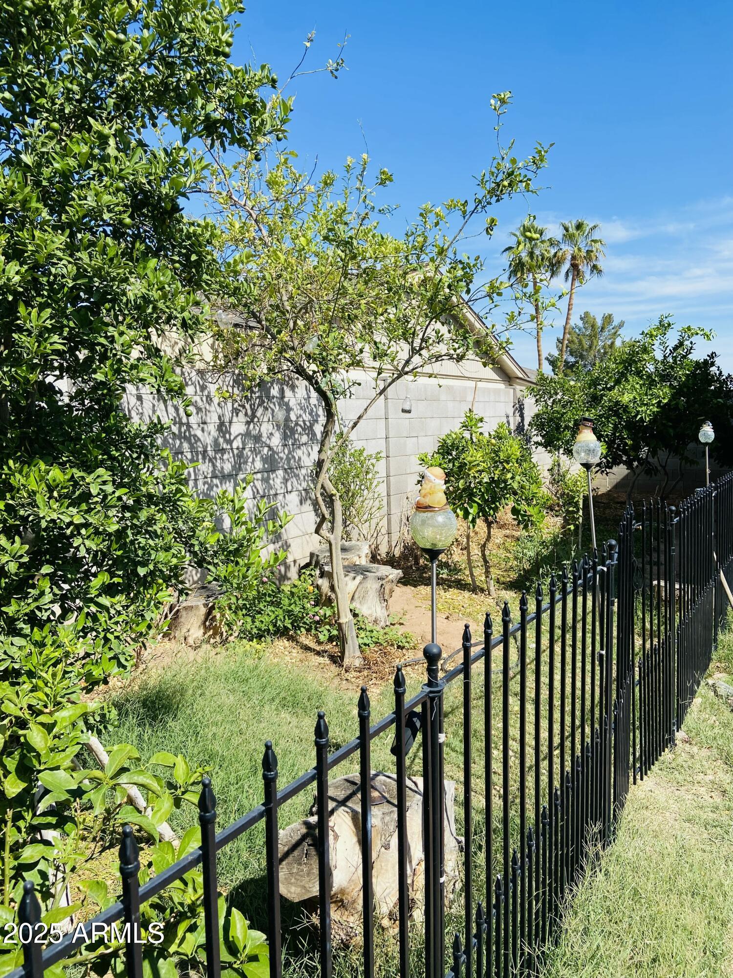 727 W STOTTLER Drive