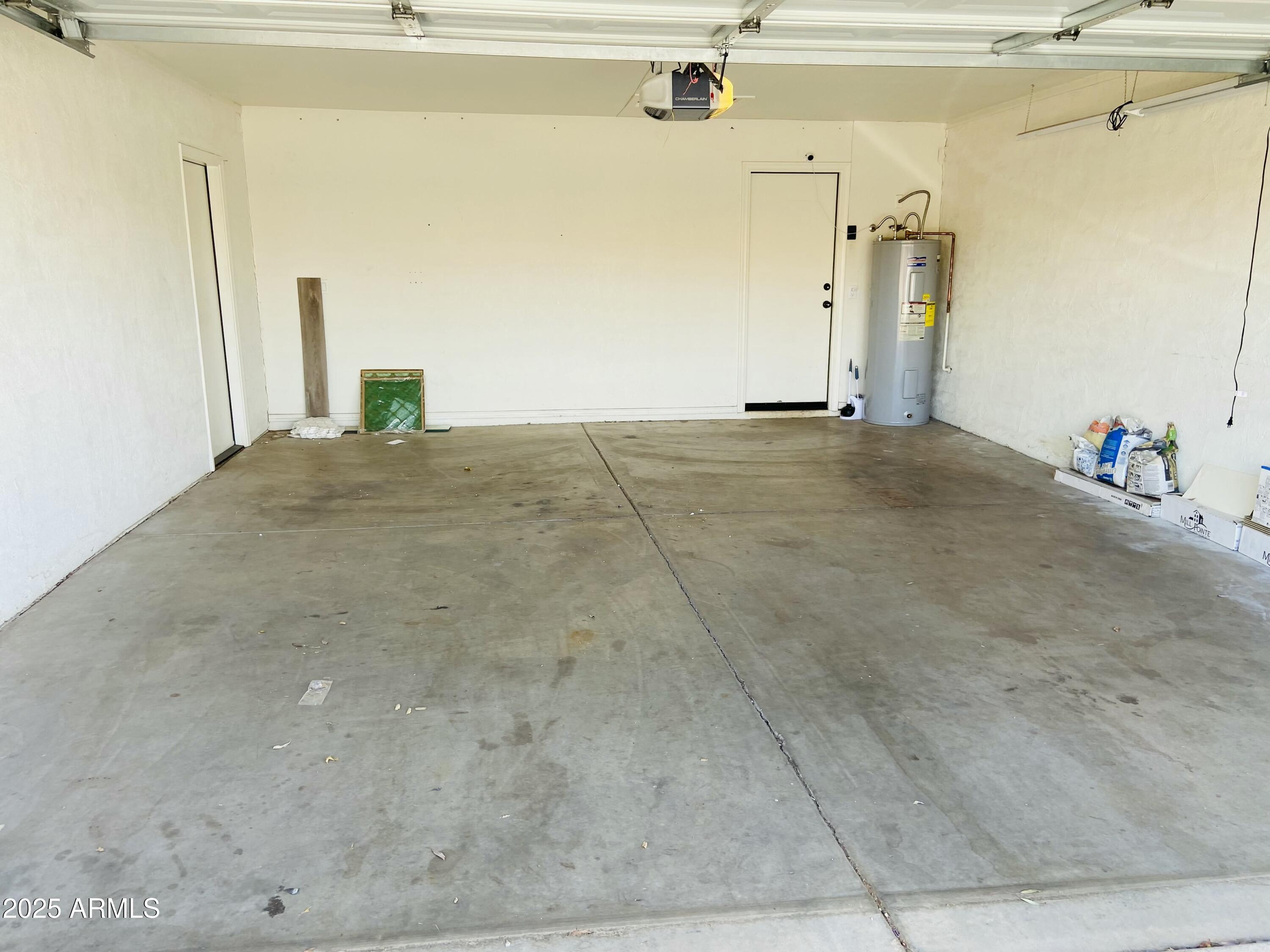 727 W STOTTLER Drive