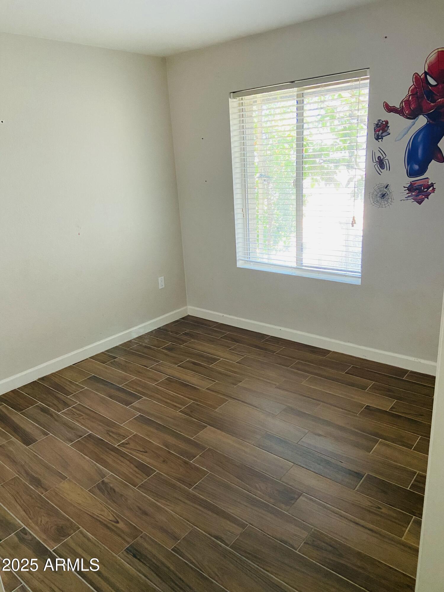 727 W STOTTLER Drive