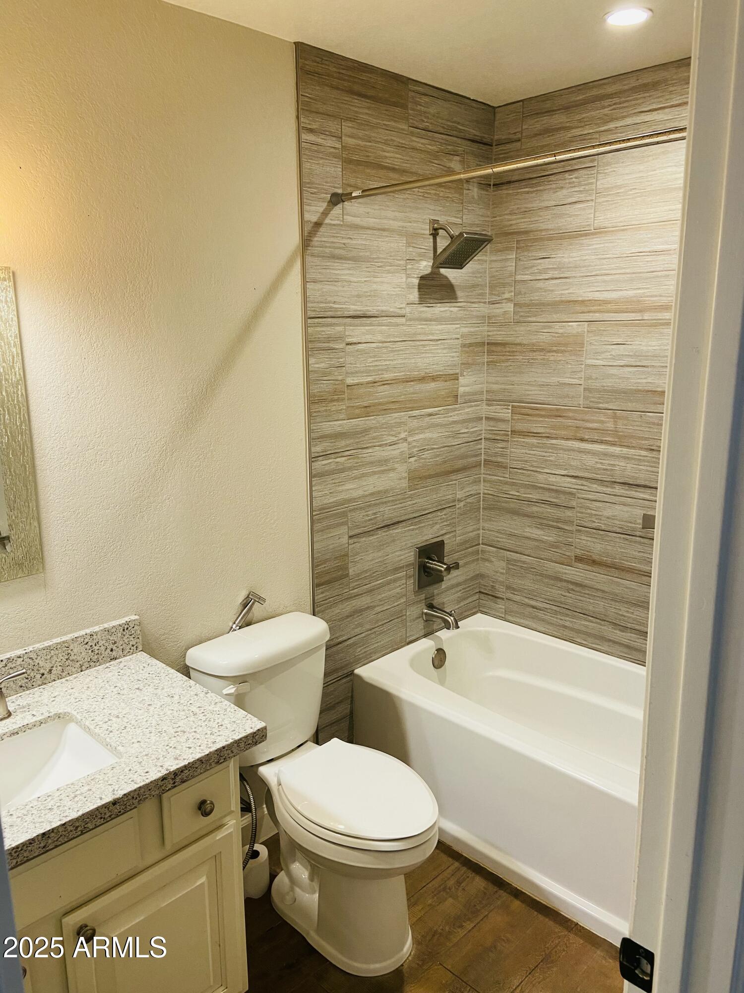 727 W STOTTLER Drive