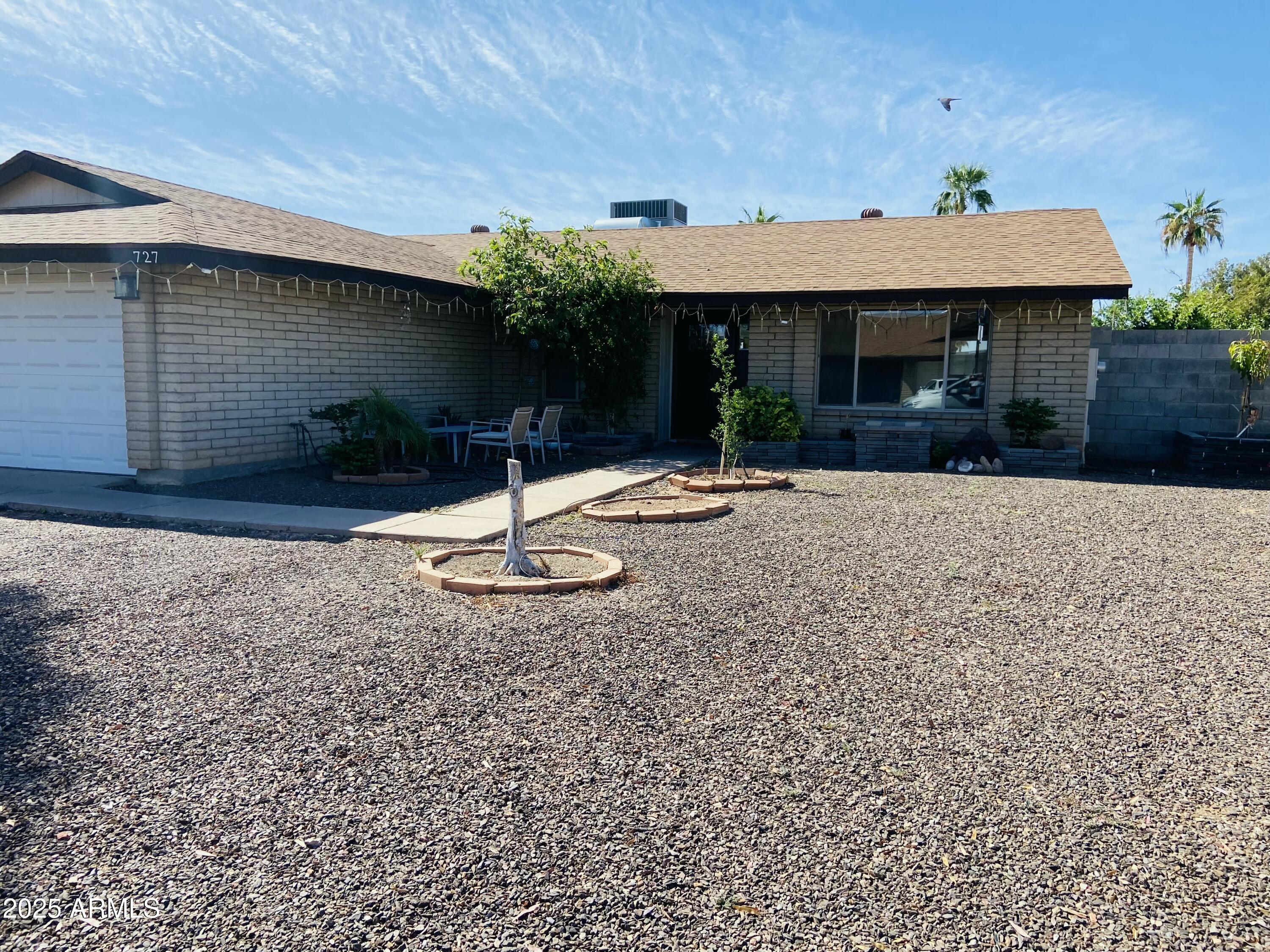 727 W STOTTLER Drive