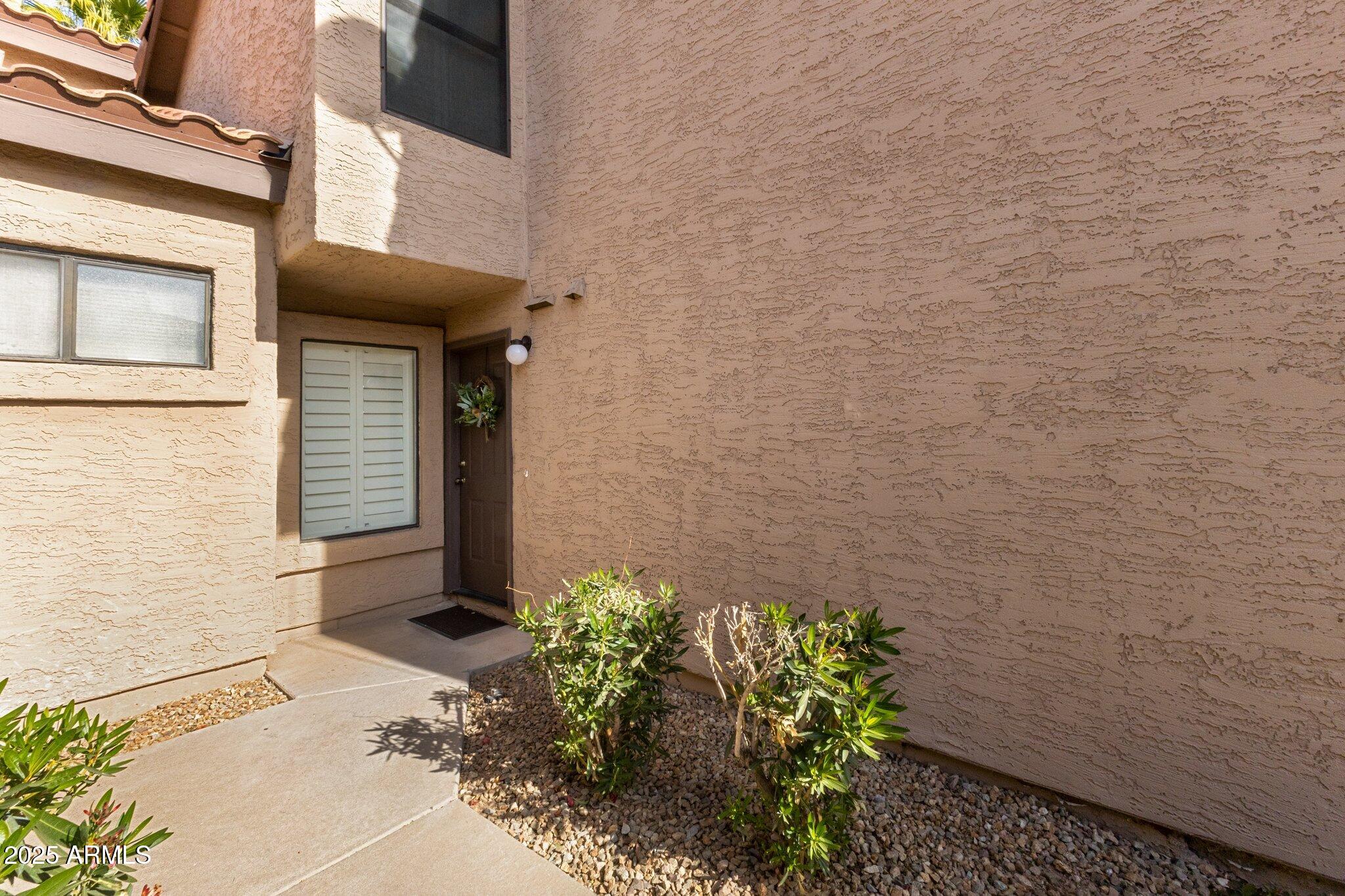 1114 W WINDJAMMER Drive