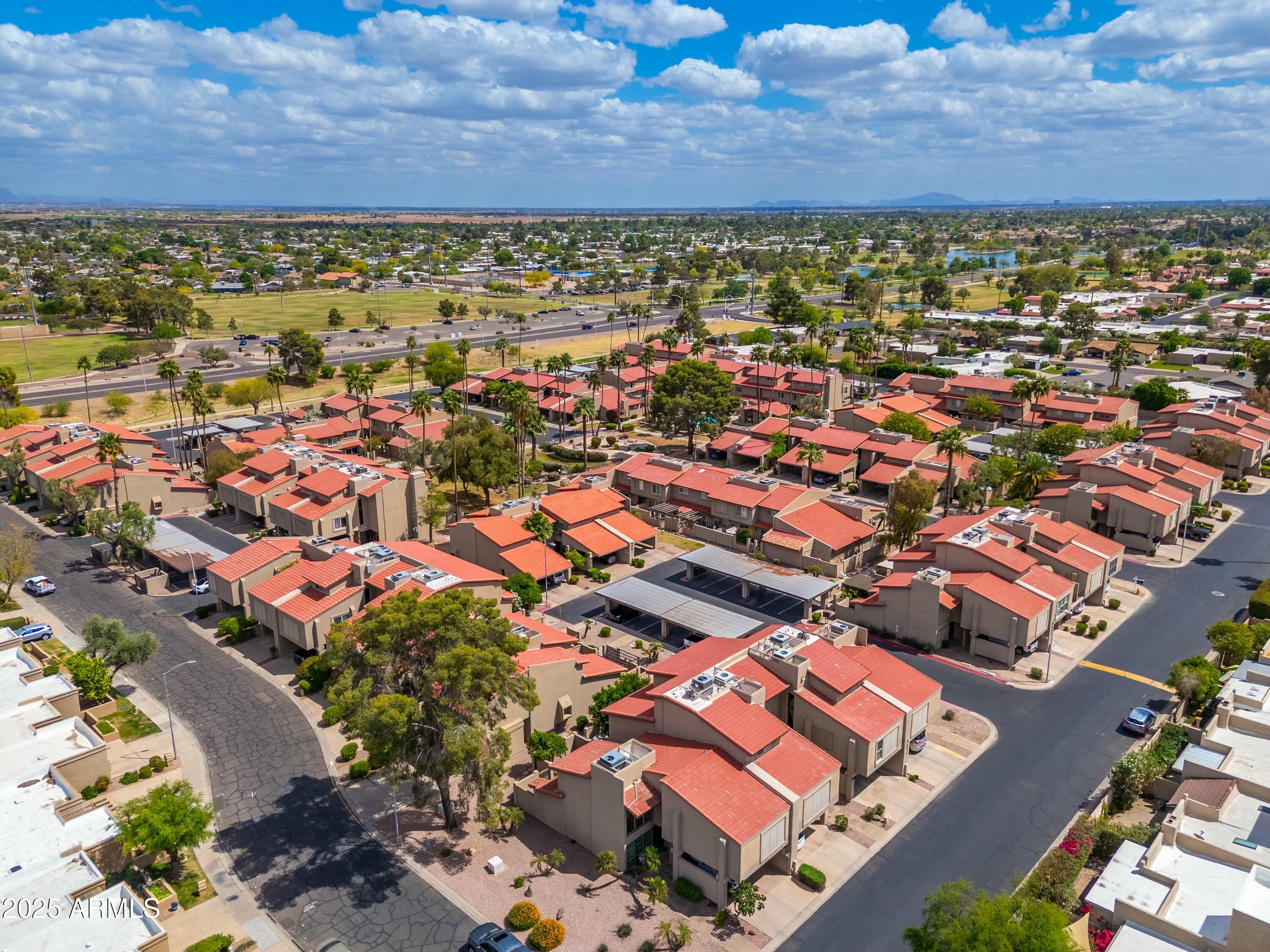 7911 E SAN MIGUEL Avenue, 3