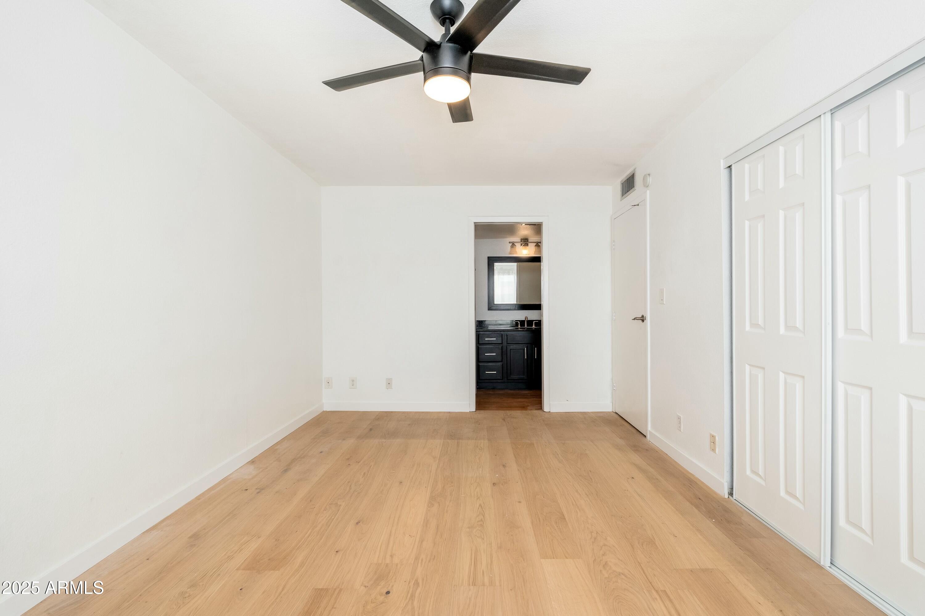 7911 E SAN MIGUEL Avenue, 3