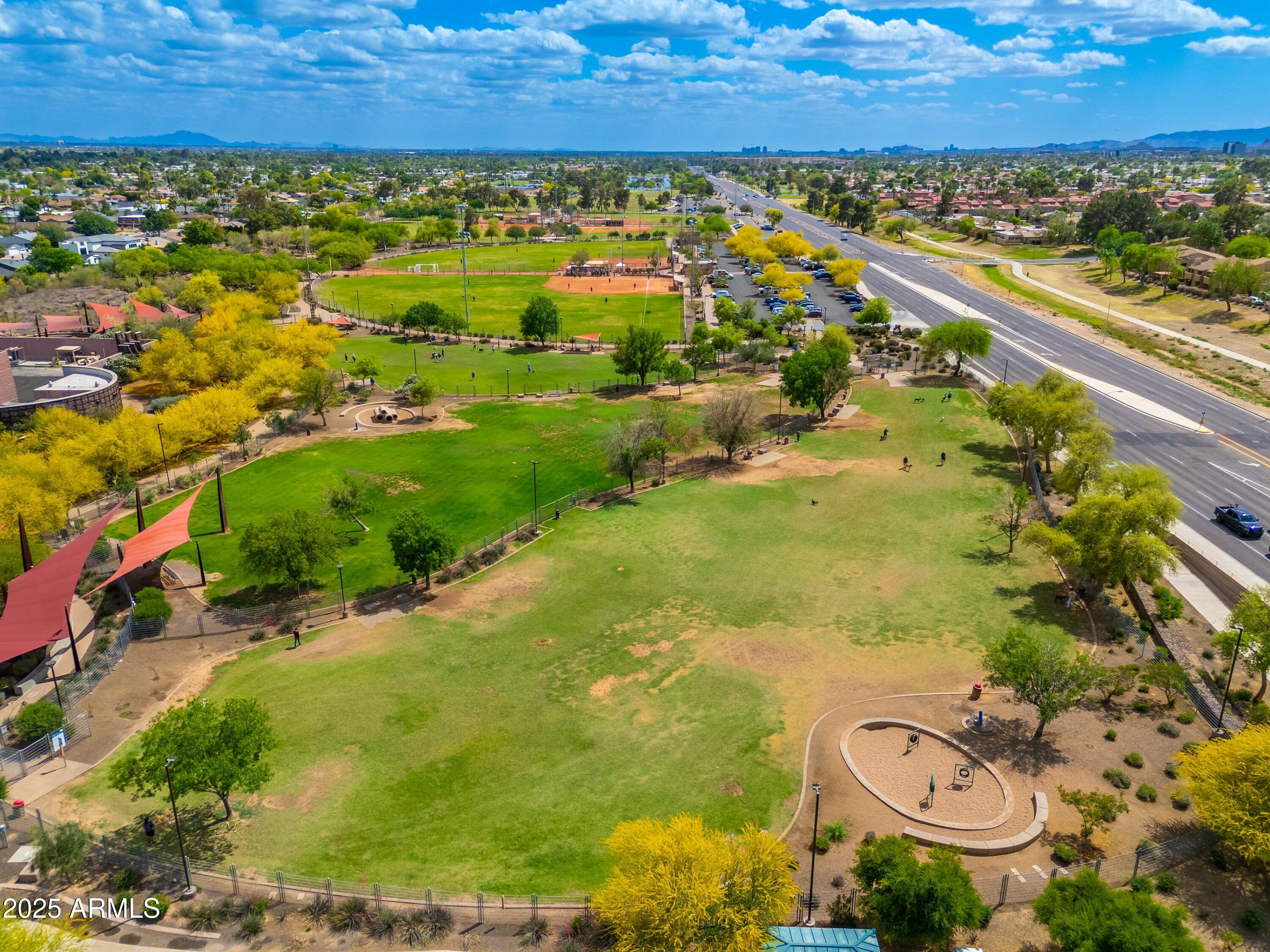 7911 E SAN MIGUEL Avenue, 3