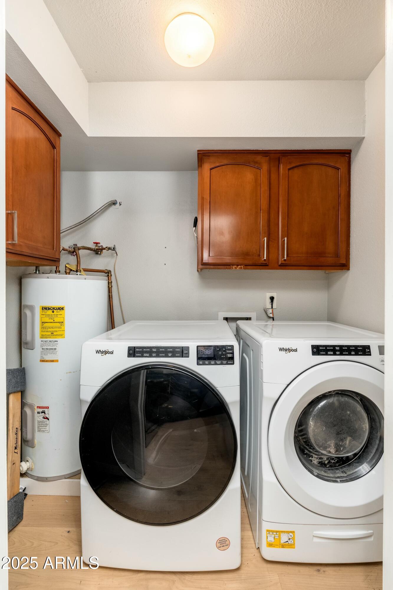 7911 E SAN MIGUEL Avenue, 3