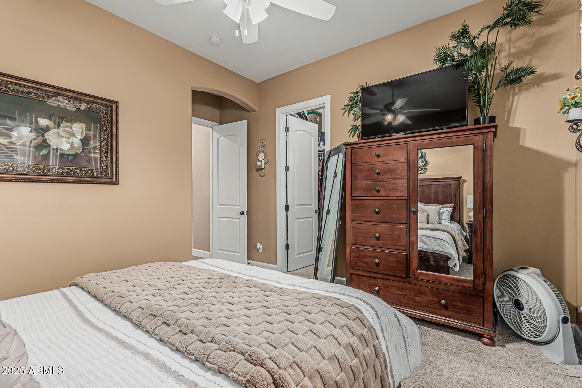 3754 E FLINTLOCK Drive
