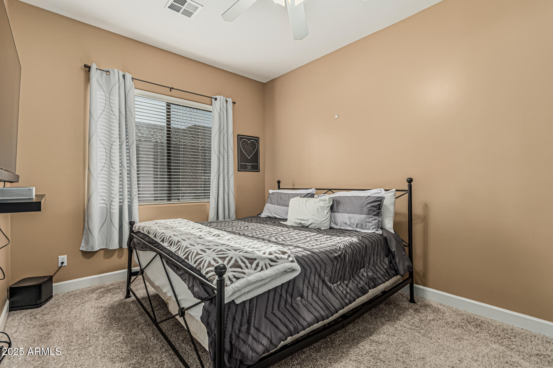 3754 E FLINTLOCK Drive