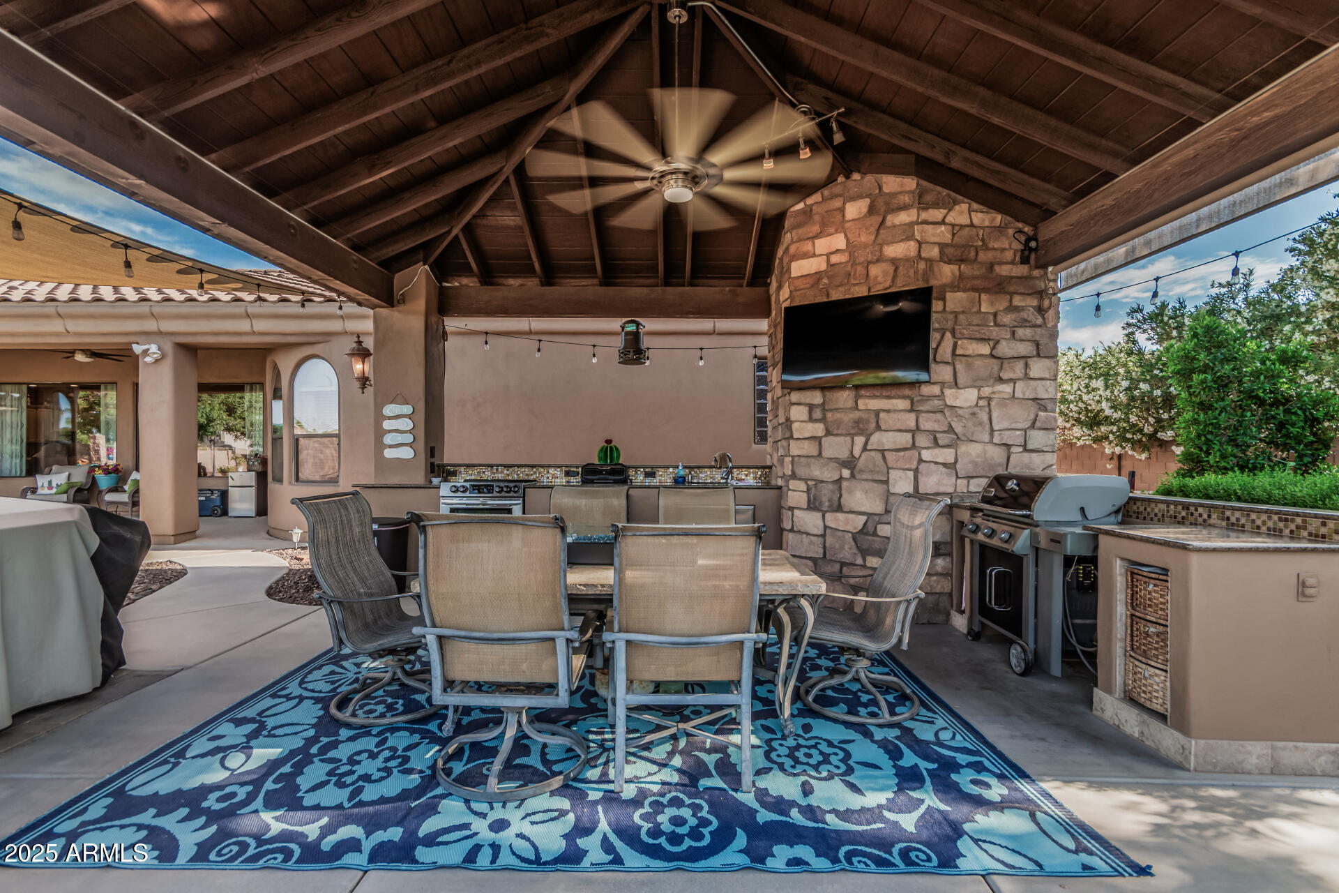3754 E FLINTLOCK Drive