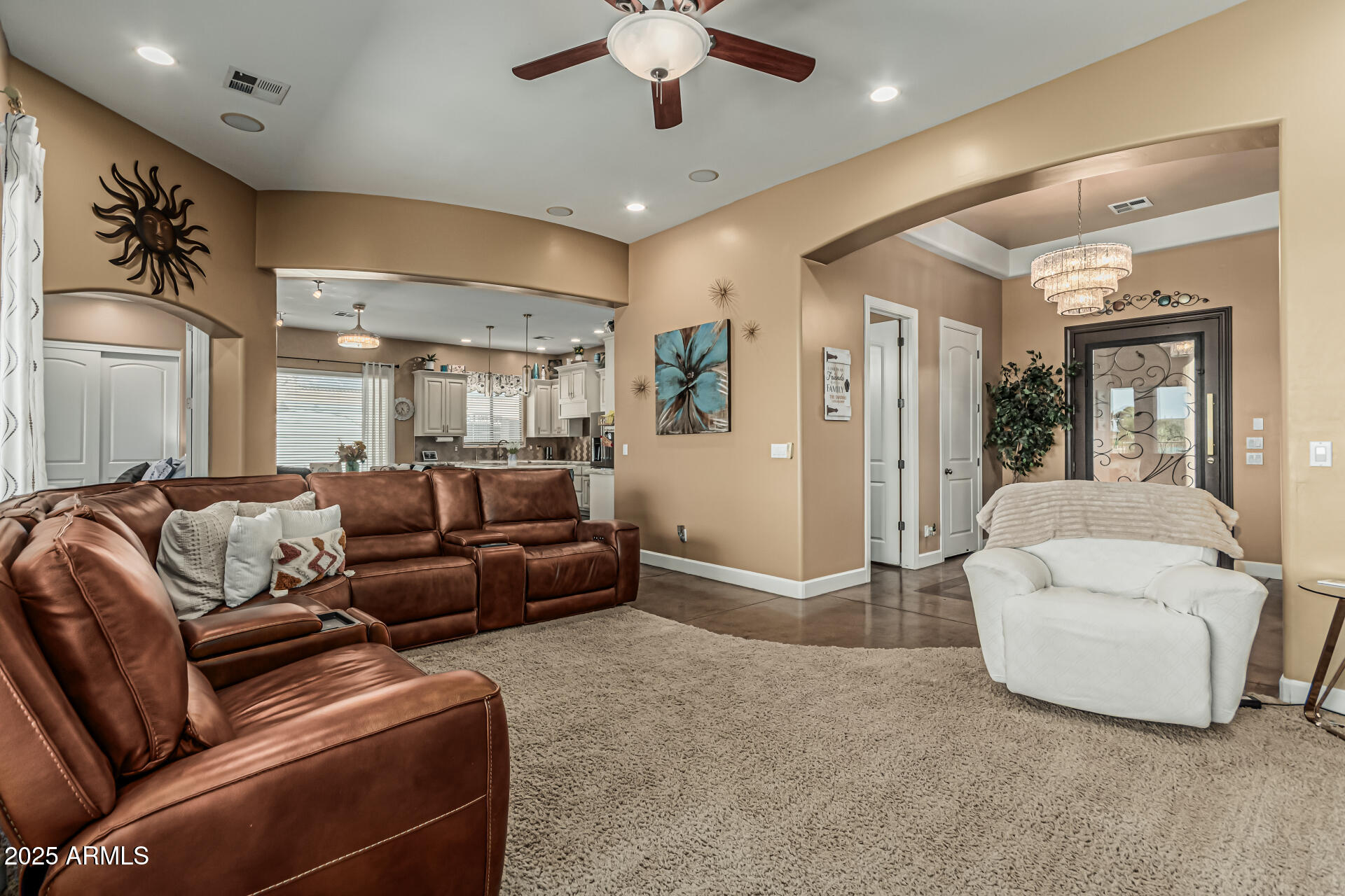 3754 E FLINTLOCK Drive