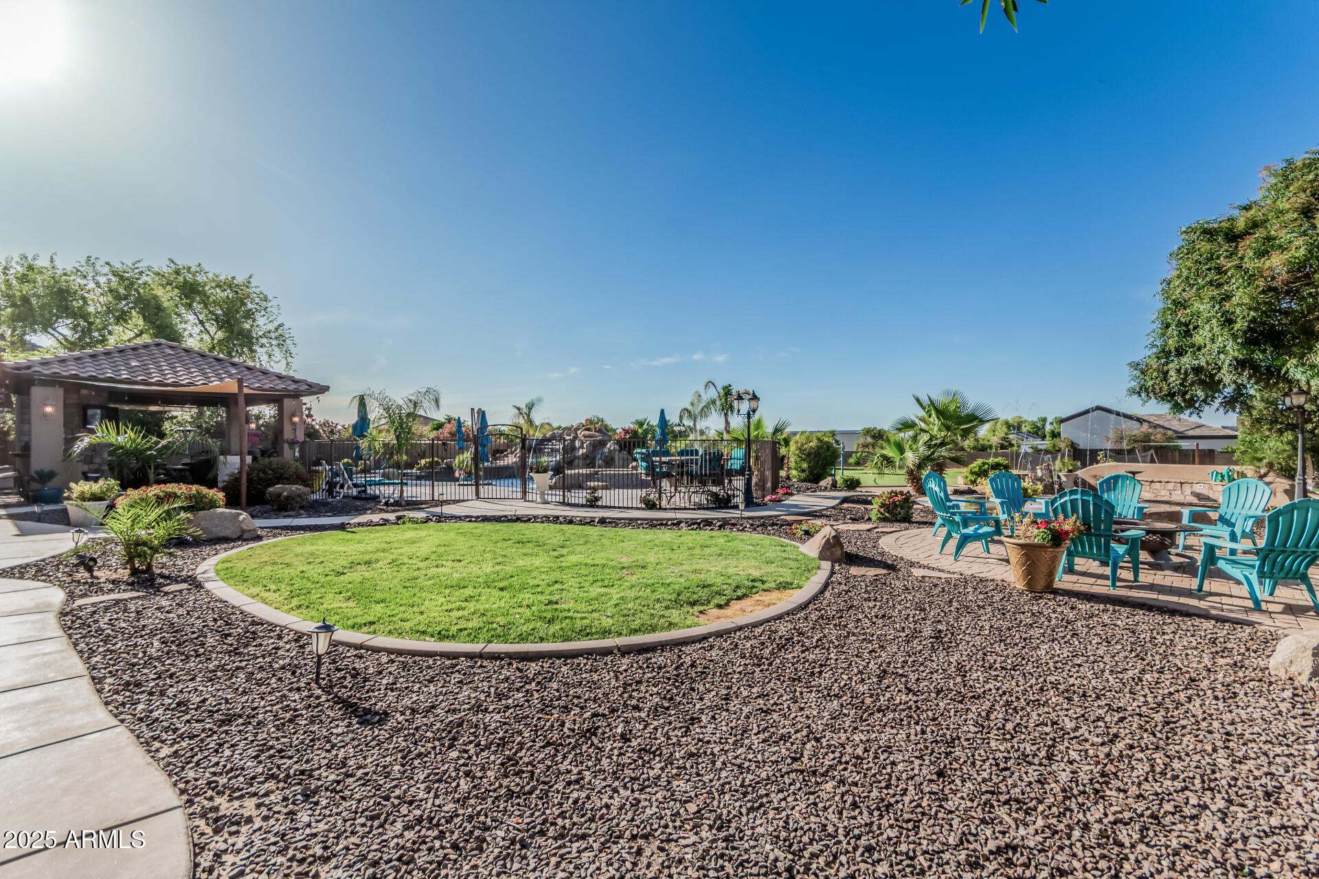 3754 E FLINTLOCK Drive