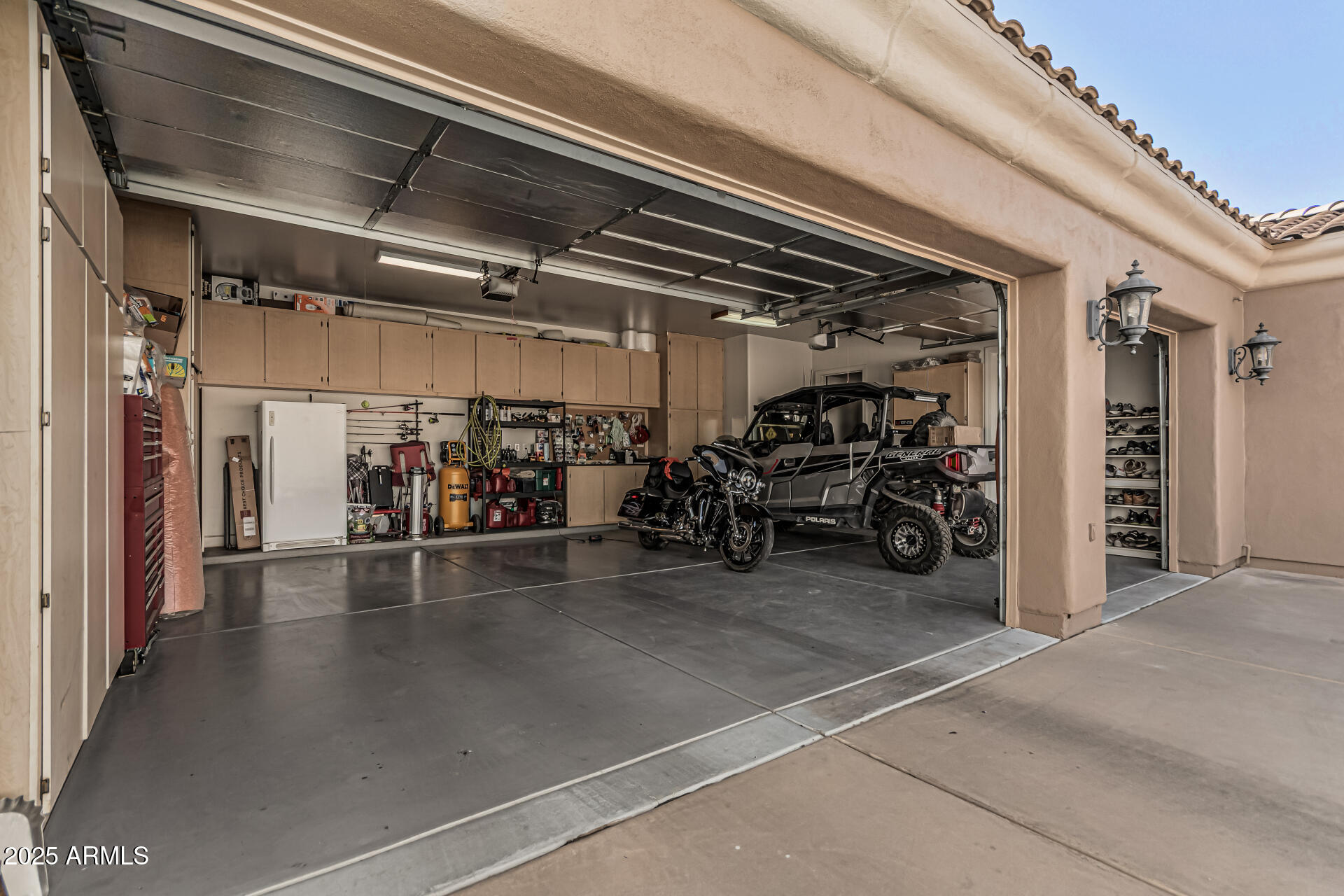 3754 E FLINTLOCK Drive