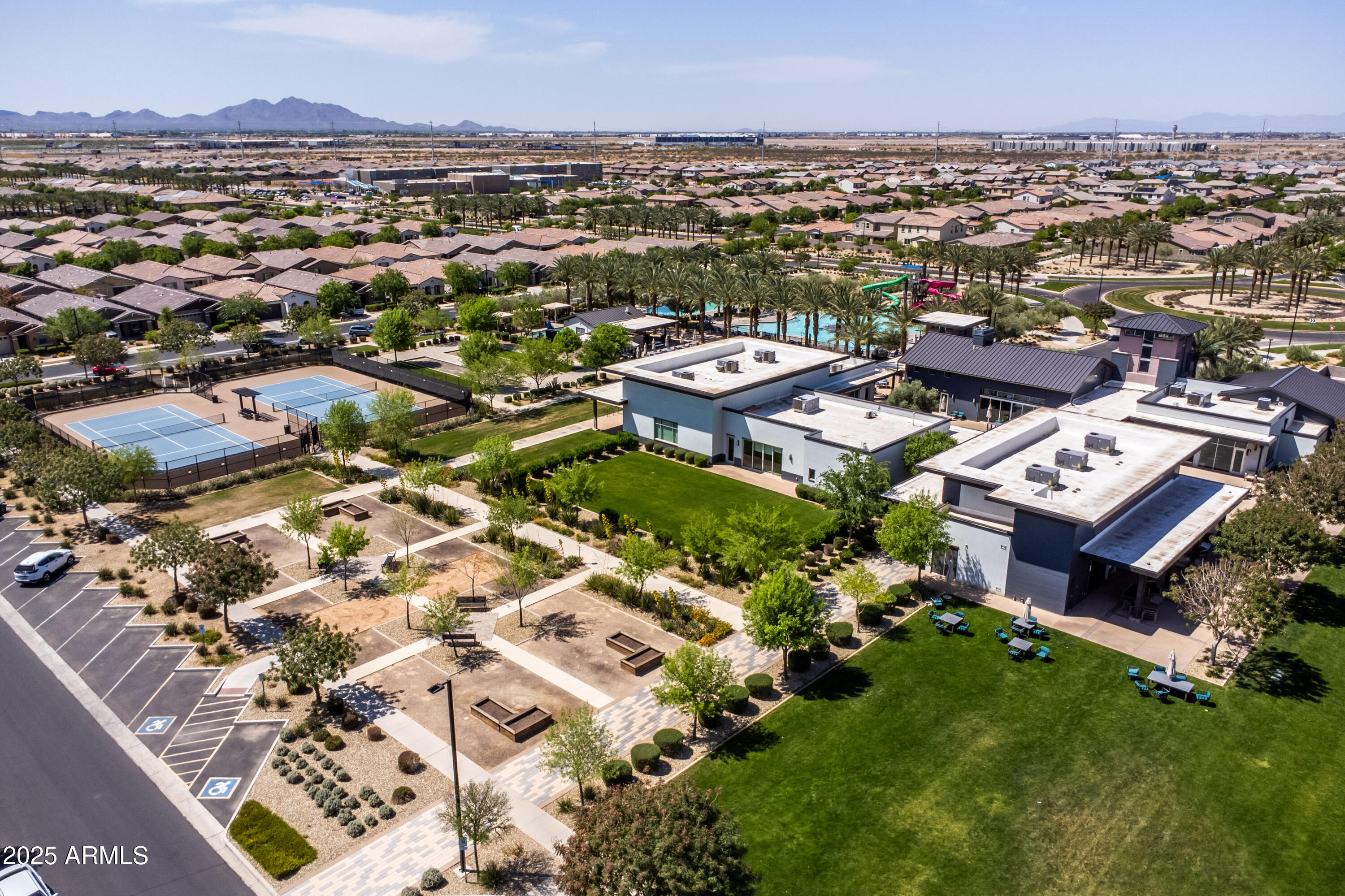 9837 E TIBURON Avenue