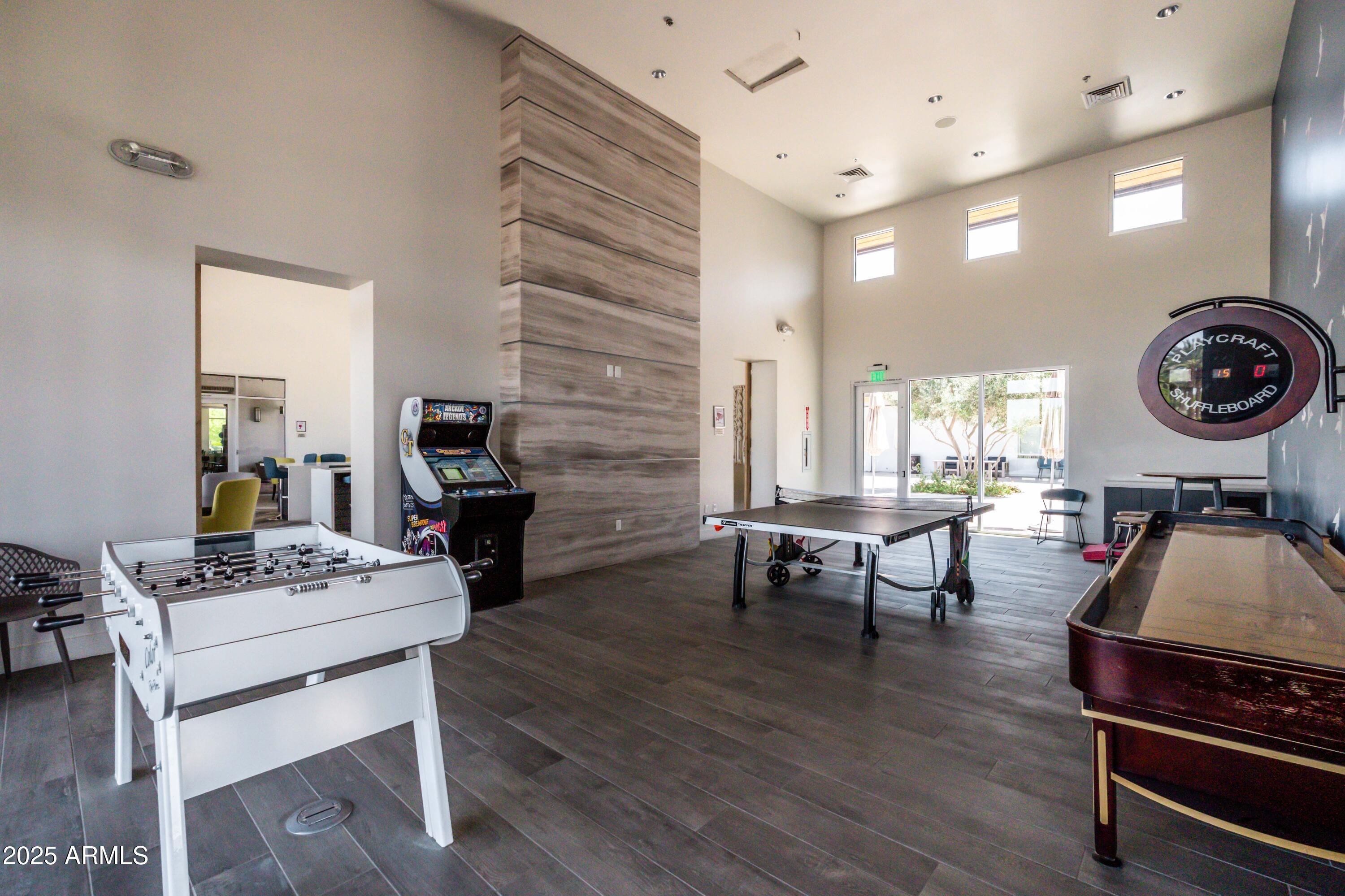 9837 E TIBURON Avenue