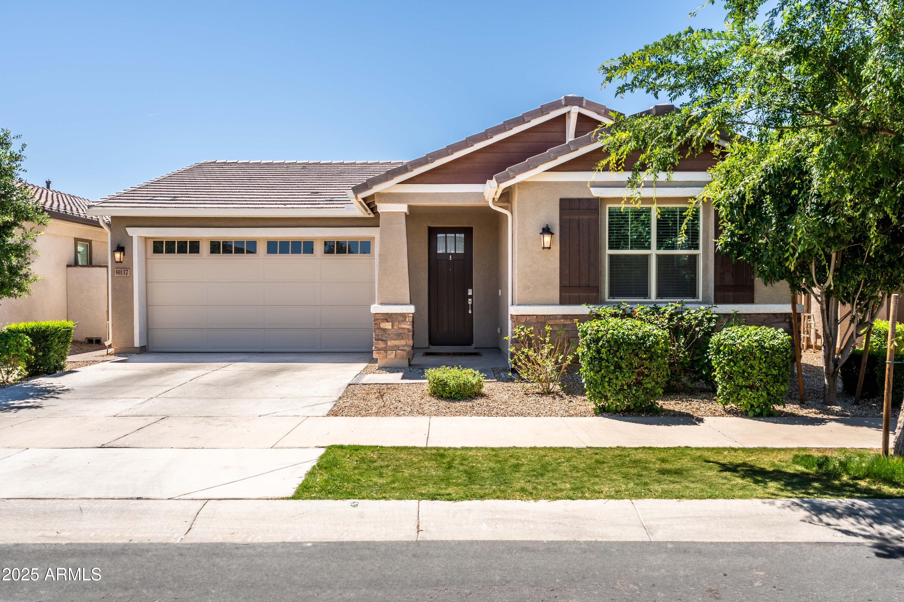 9837 E TIBURON Avenue