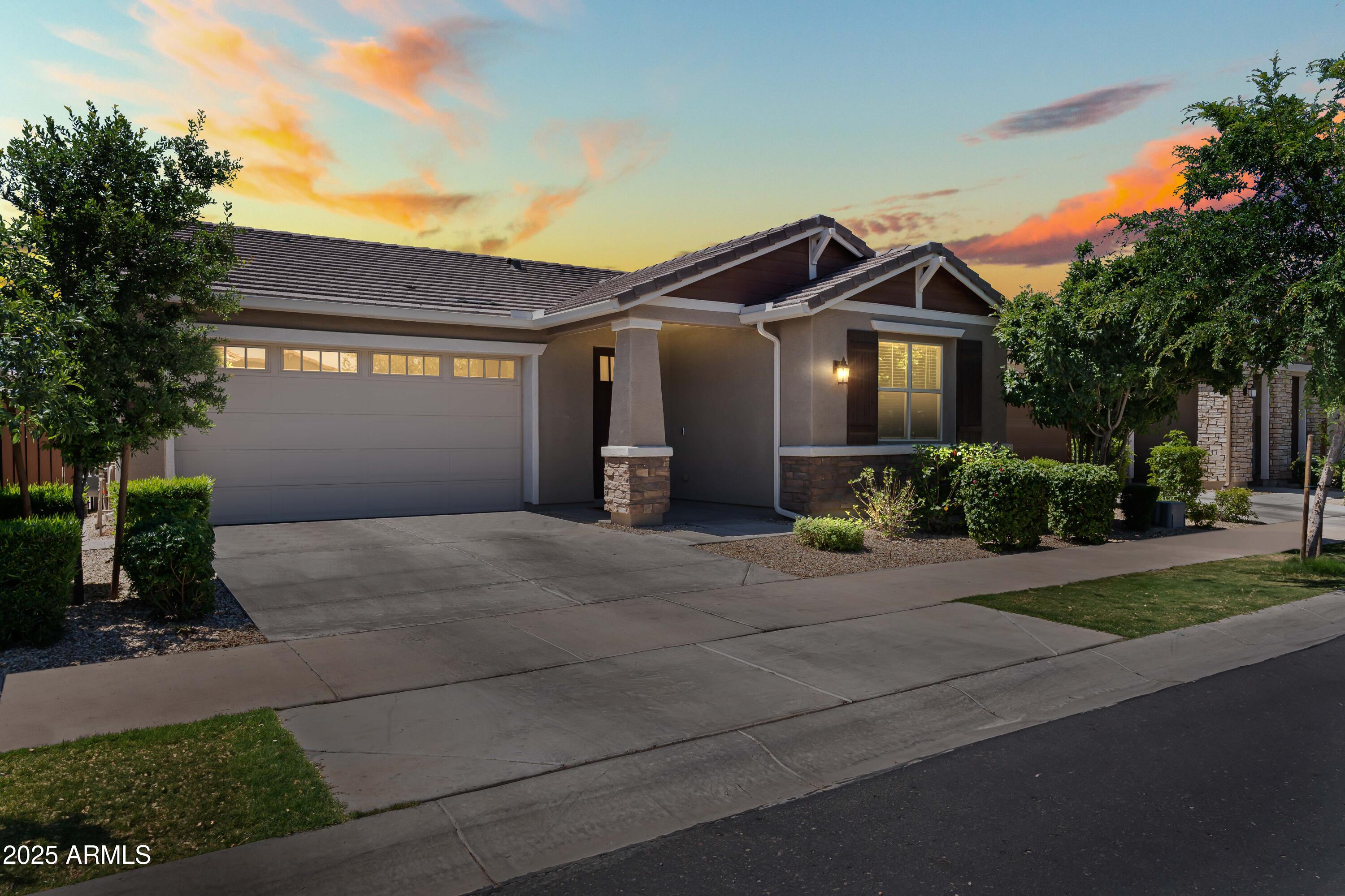 9837 E TIBURON Avenue