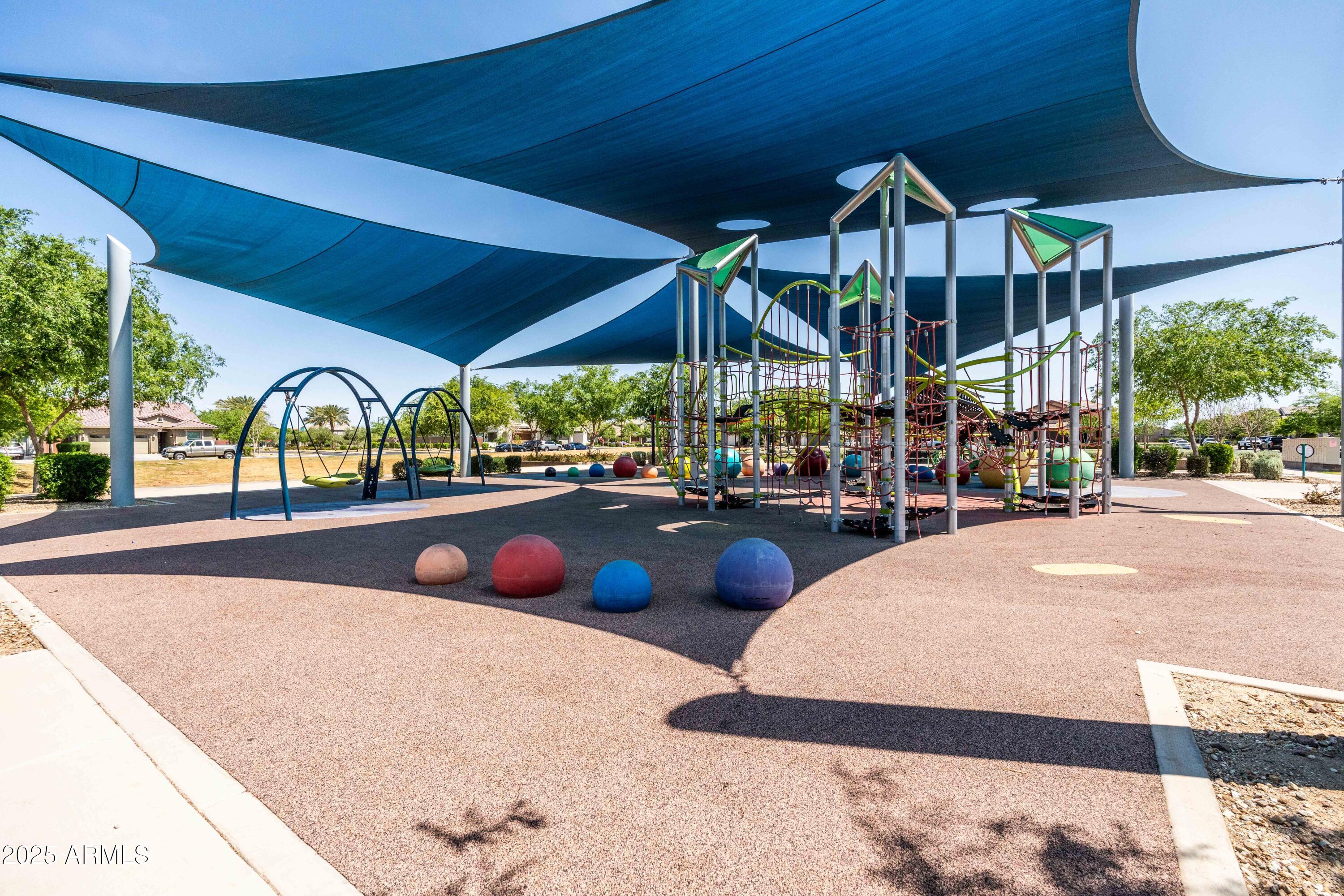 9837 E TIBURON Avenue