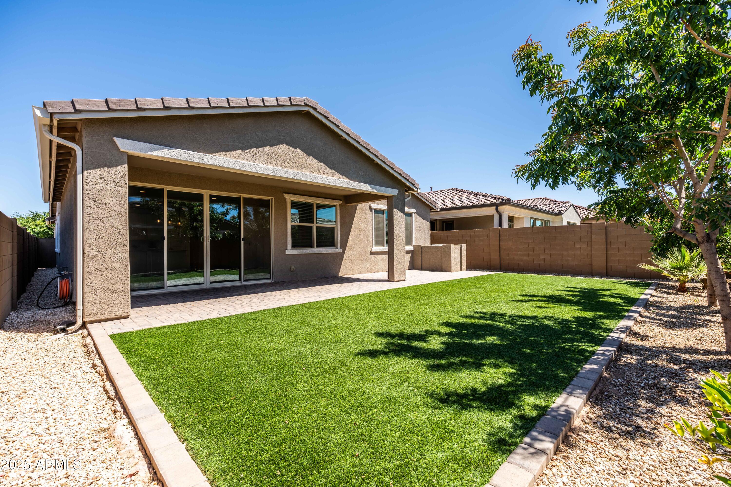 9837 E TIBURON Avenue