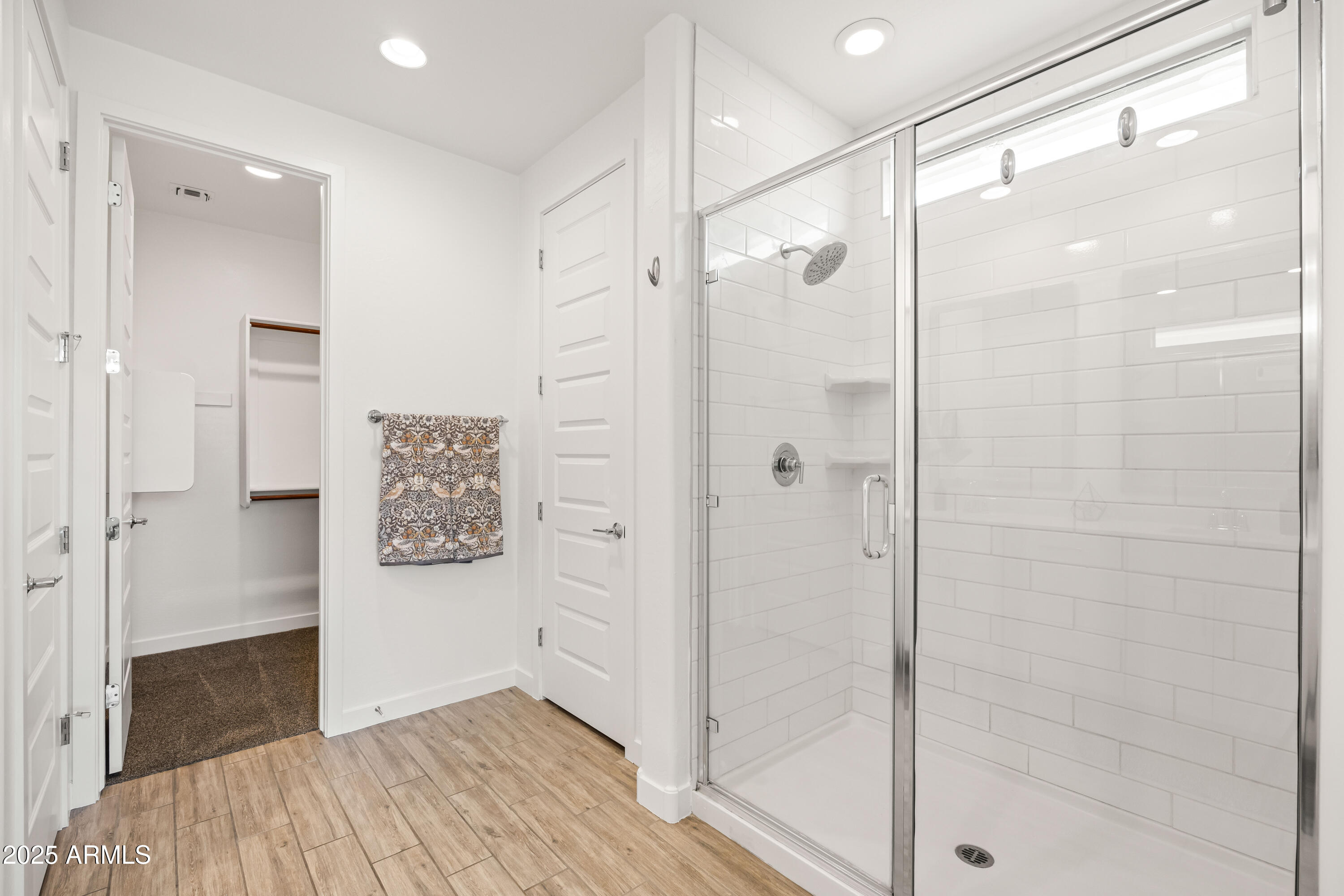 9837 E TIBURON Avenue