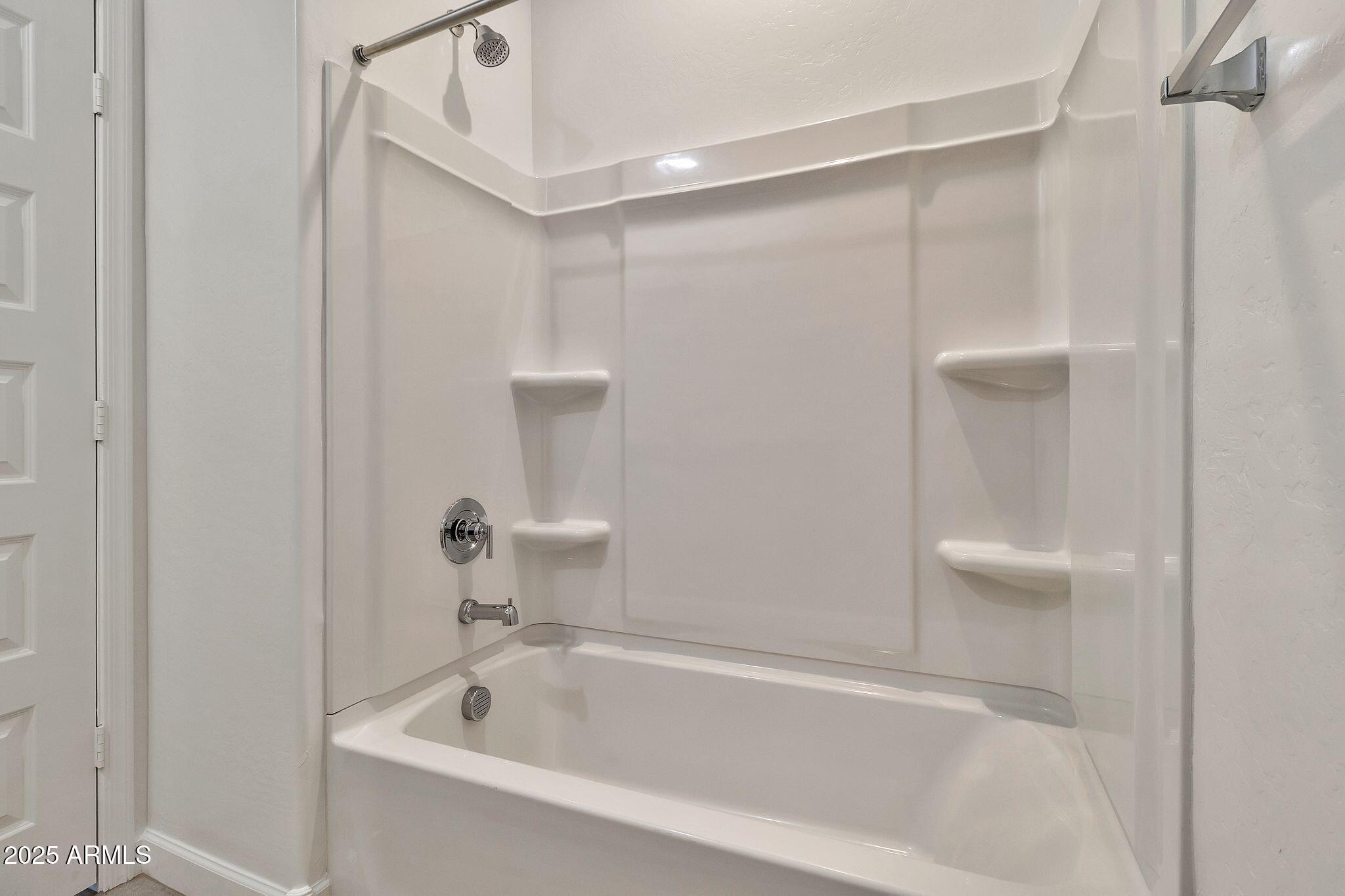 1718 W Sombra Avenue