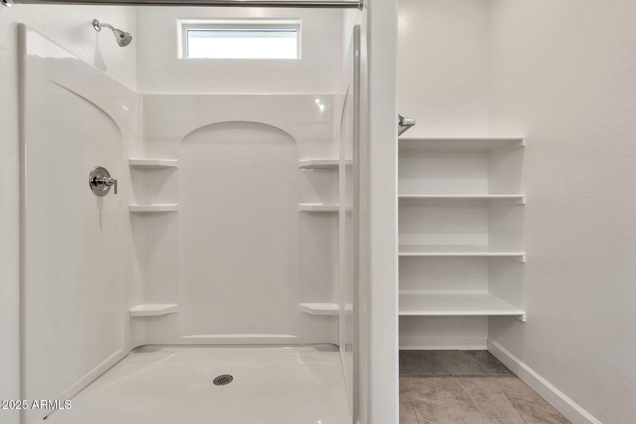 1718 W Sombra Avenue