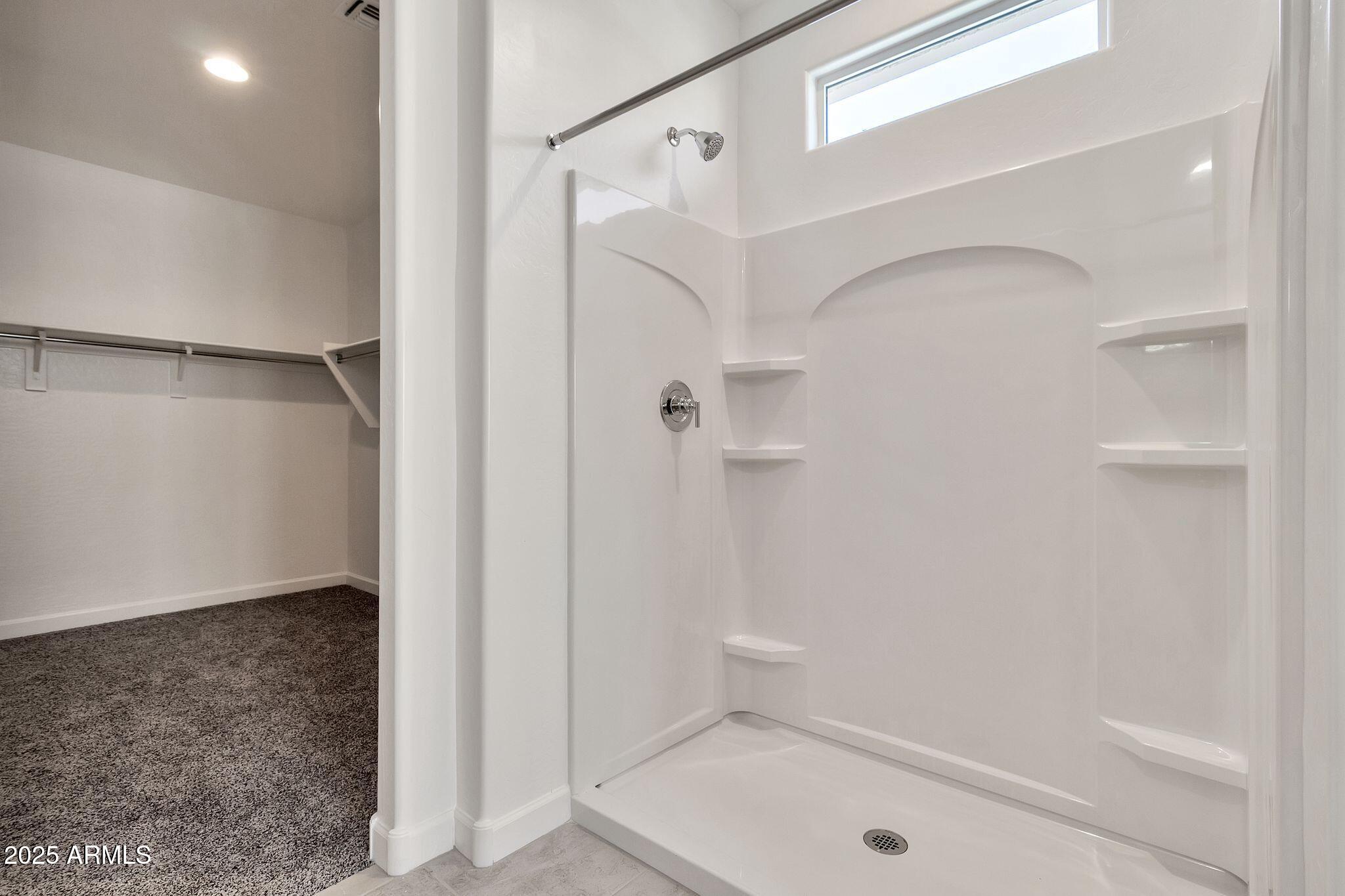 1718 W Sombra Avenue