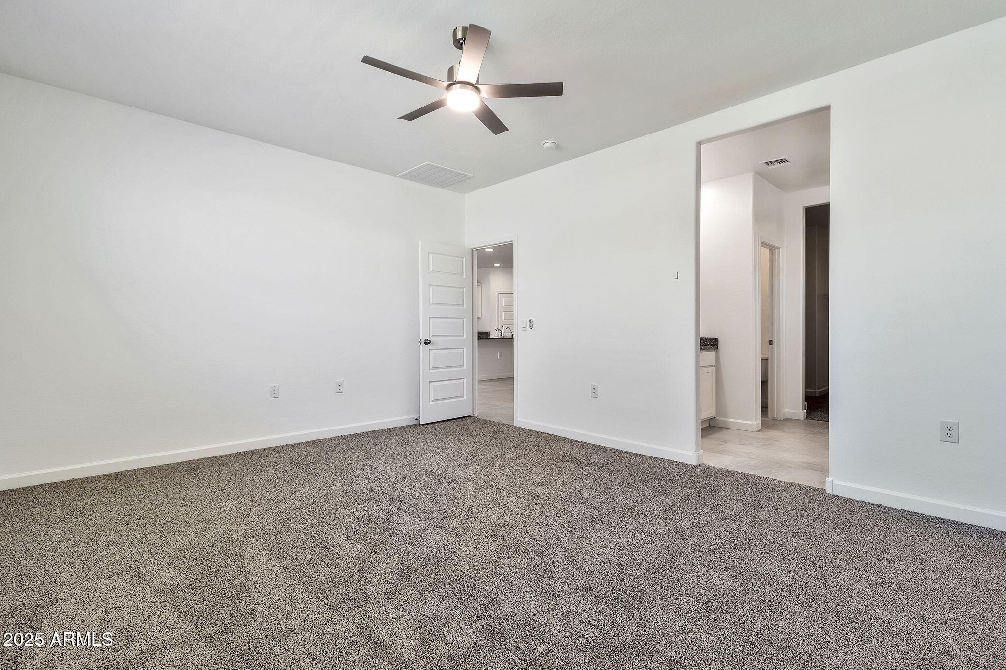 1718 W Sombra Avenue