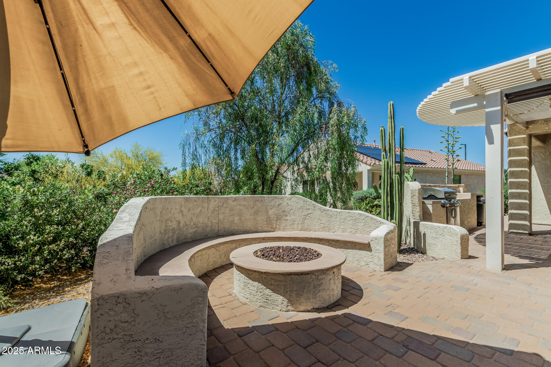 6533 W MOCKINGBIRD Court W