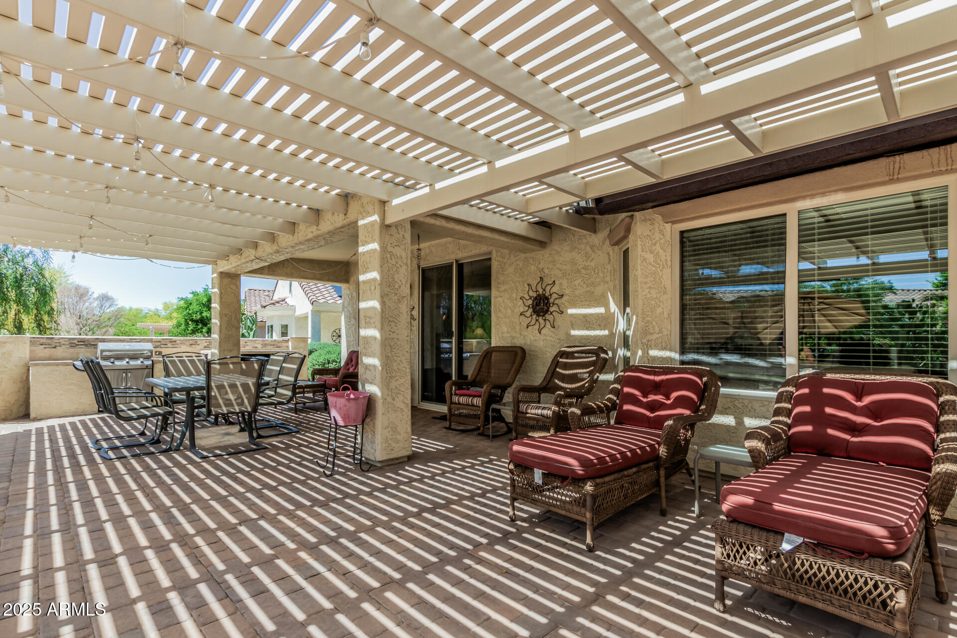 6533 W MOCKINGBIRD Court W