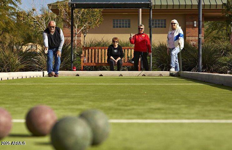 6533 W MOCKINGBIRD Court W