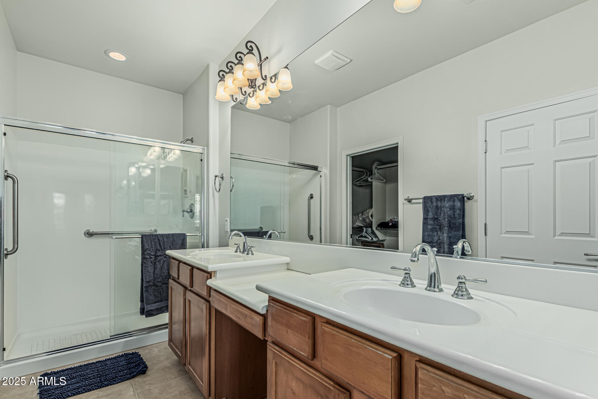 6533 W MOCKINGBIRD Court W