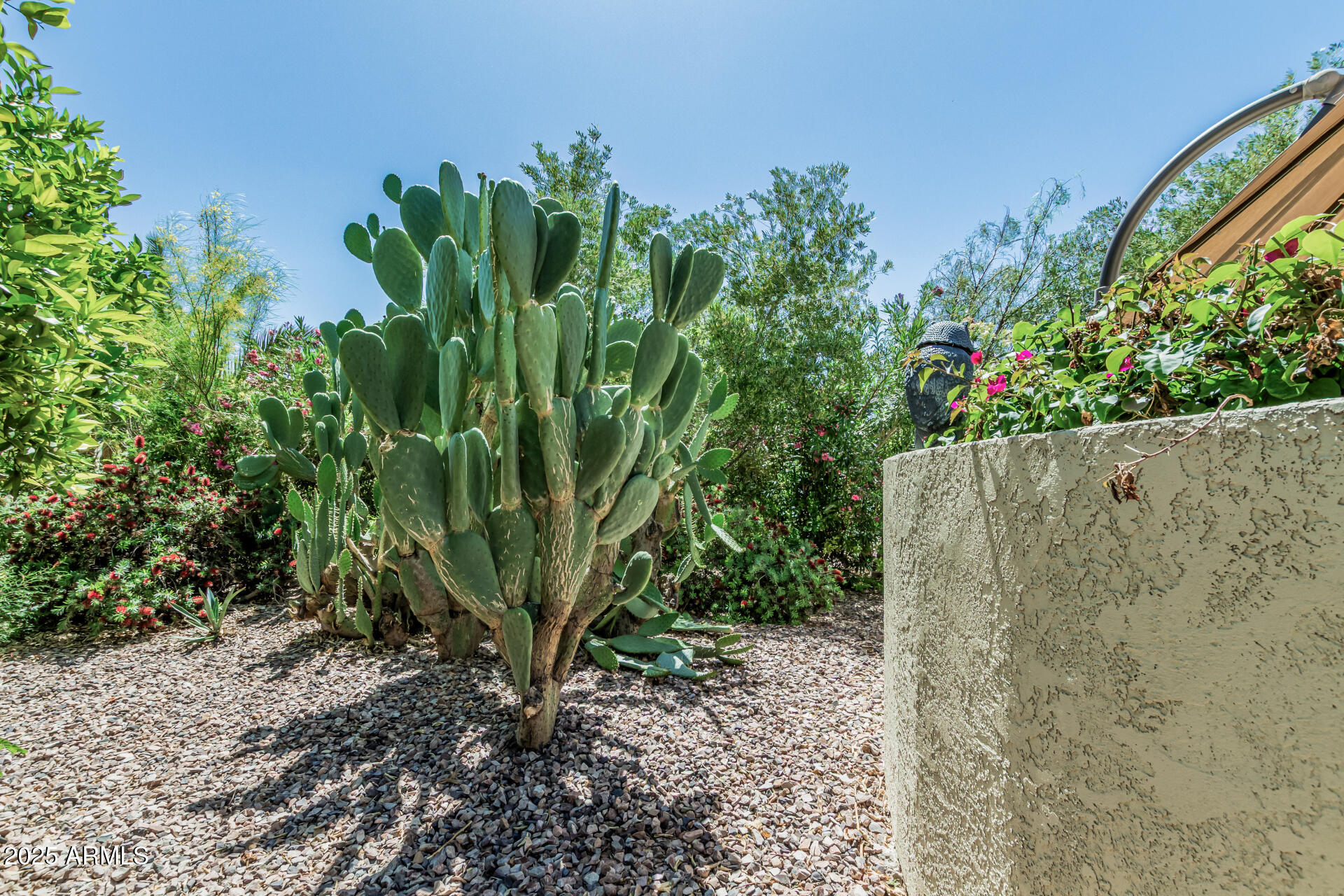 6533 W MOCKINGBIRD Court W