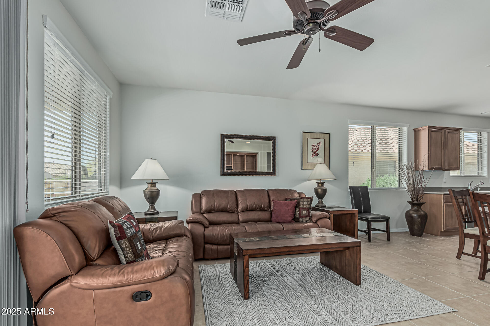 6533 W MOCKINGBIRD Court W