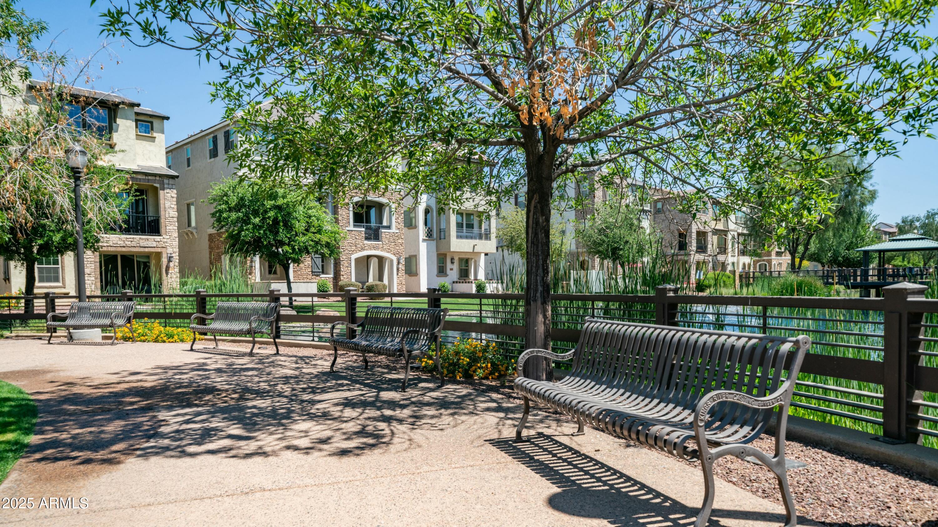 1714 E BRIDGEPORT Parkway