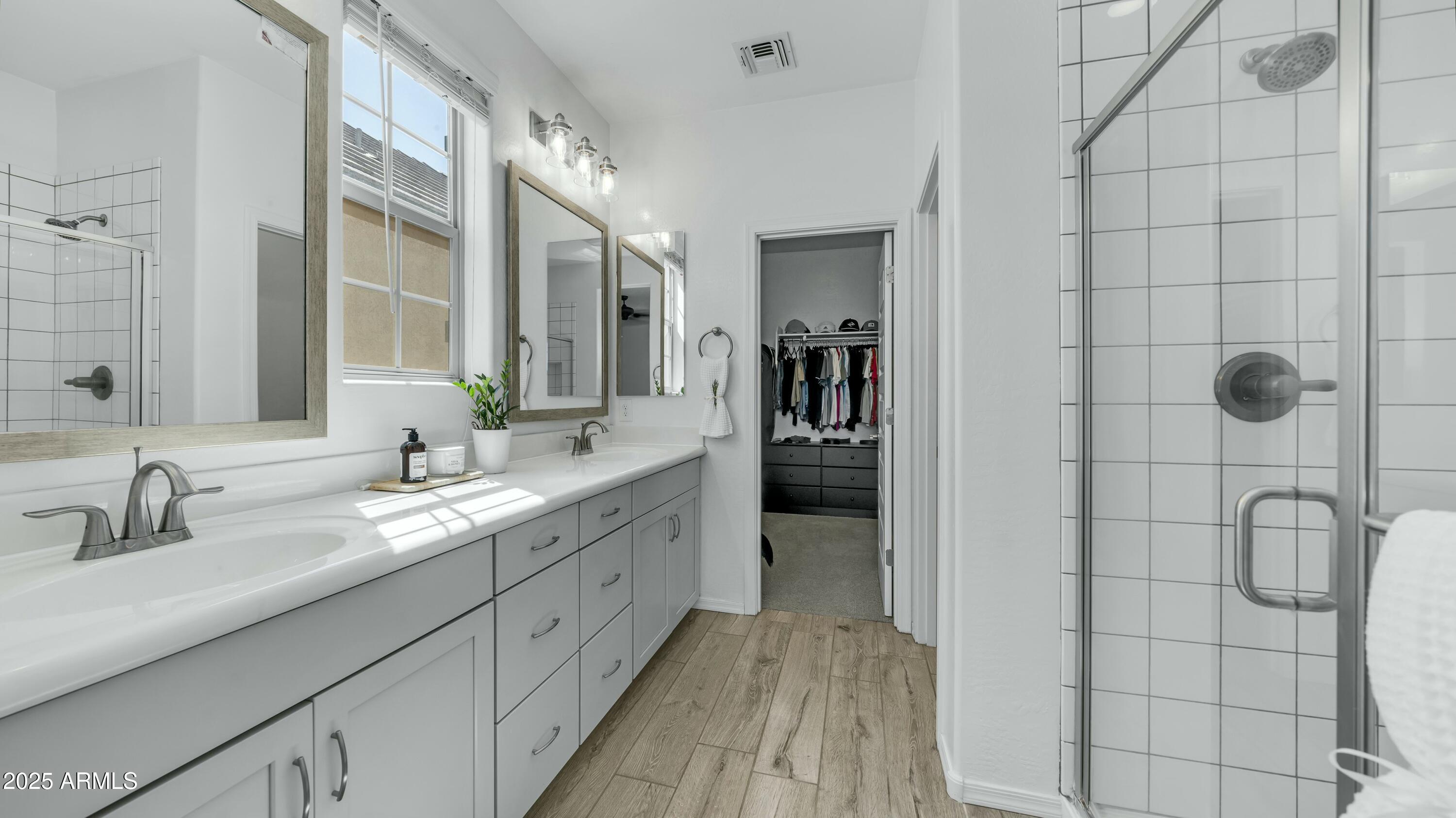 1714 E BRIDGEPORT Parkway