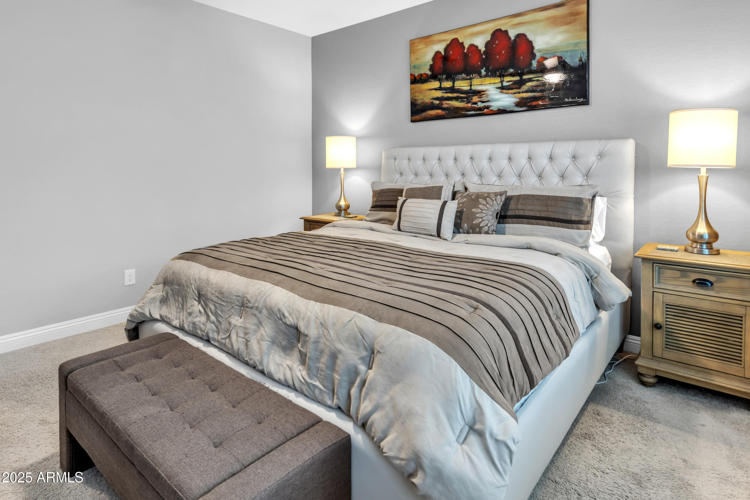 4093 N HAWTHORN Drive