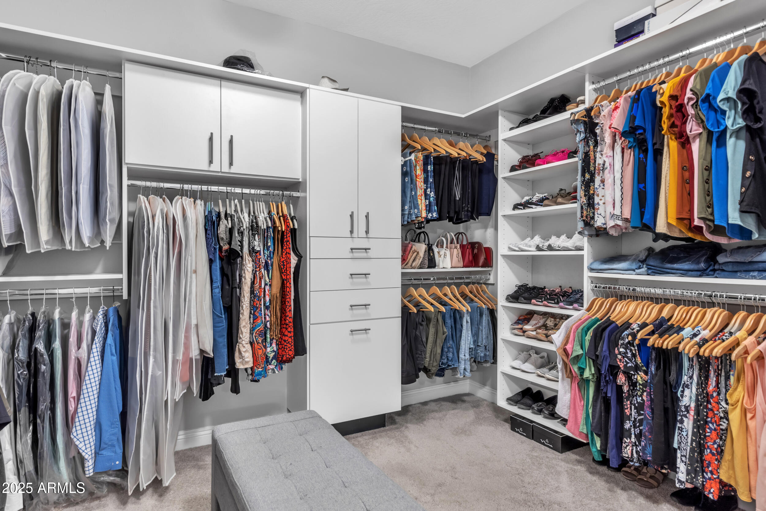 4093 N HAWTHORN Drive