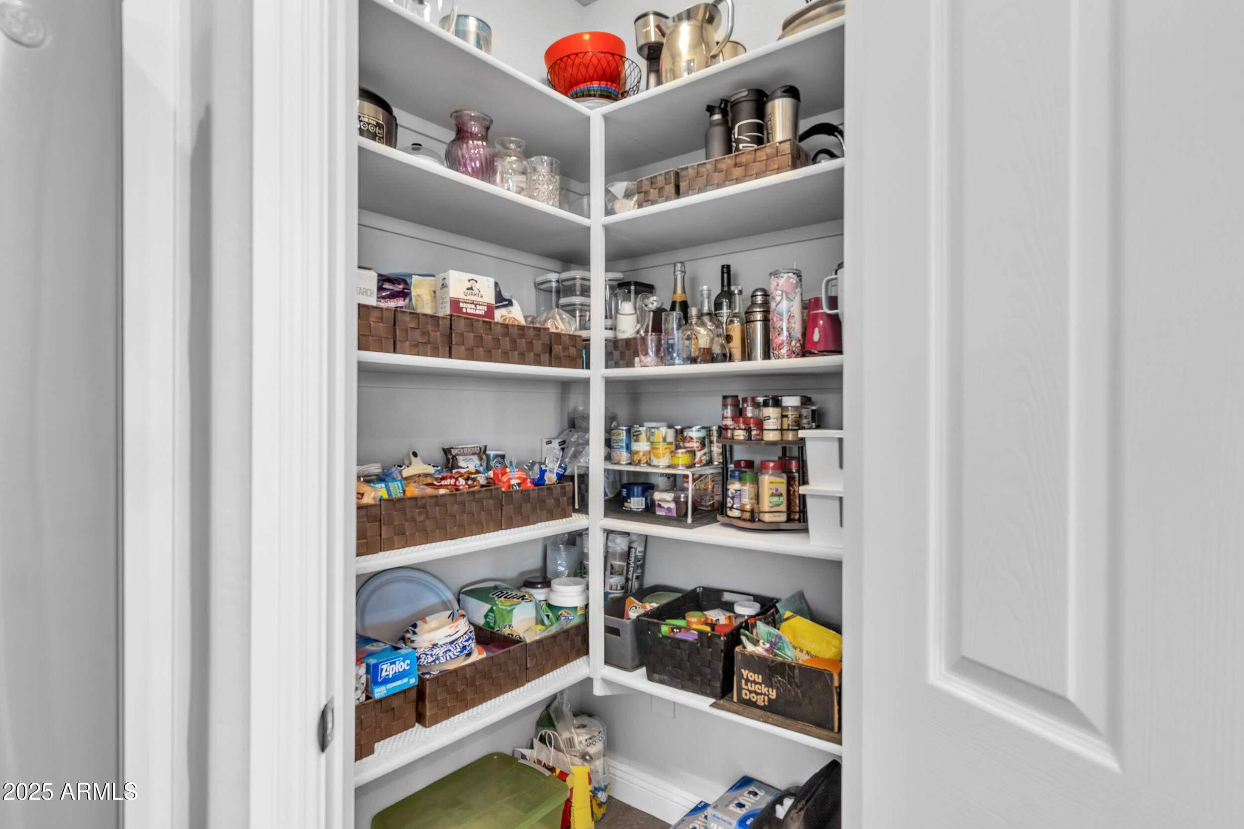 4093 N HAWTHORN Drive