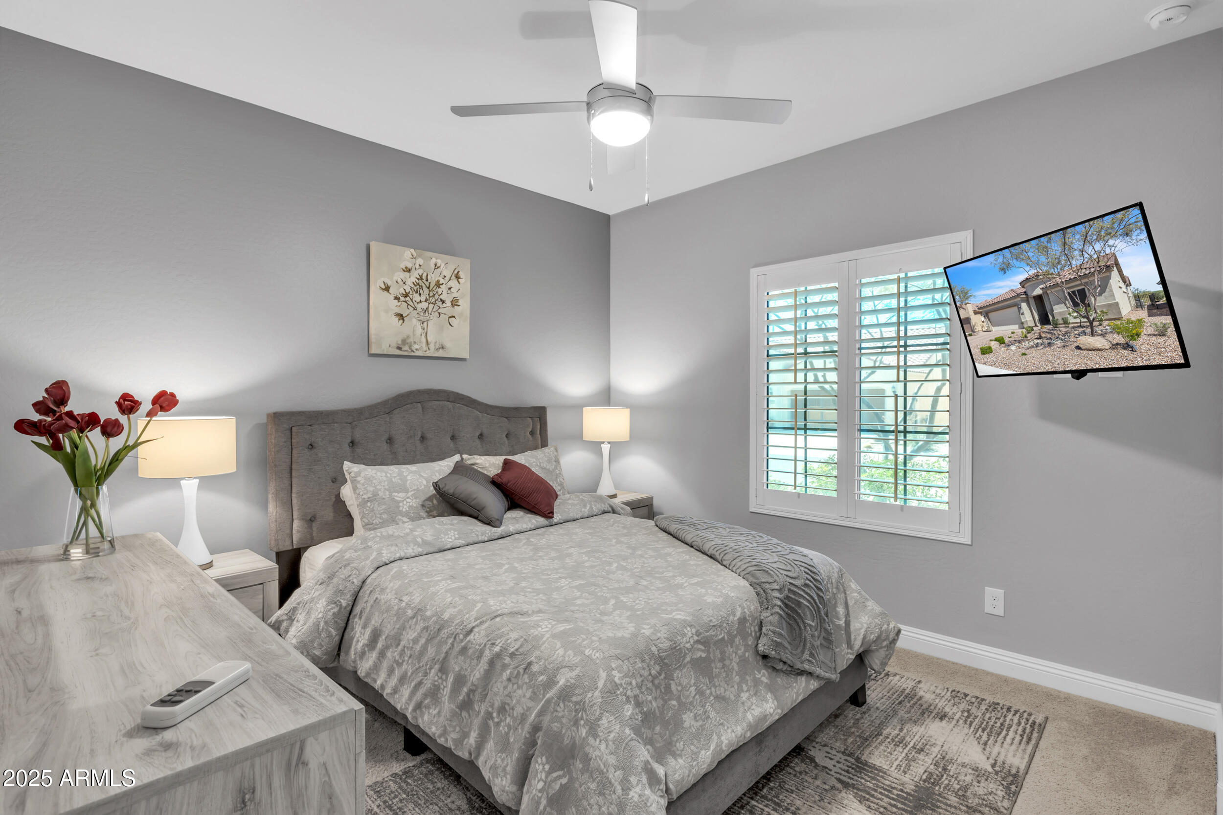 4093 N HAWTHORN Drive