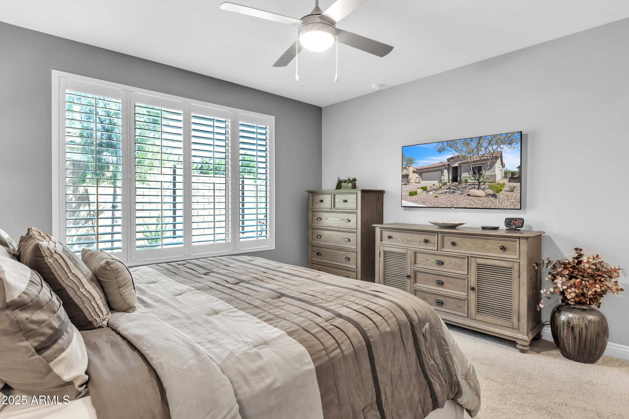 4093 N HAWTHORN Drive